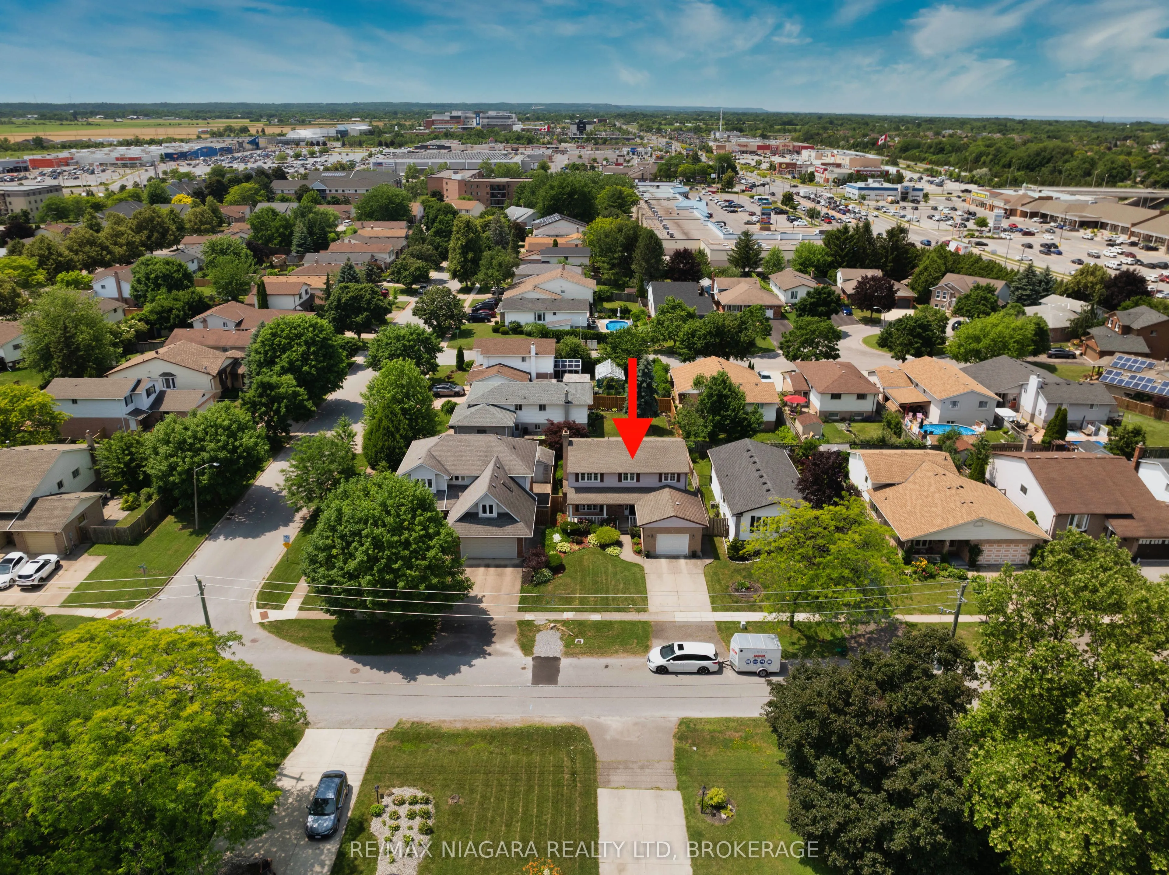 26 CRESTCOMBE Road