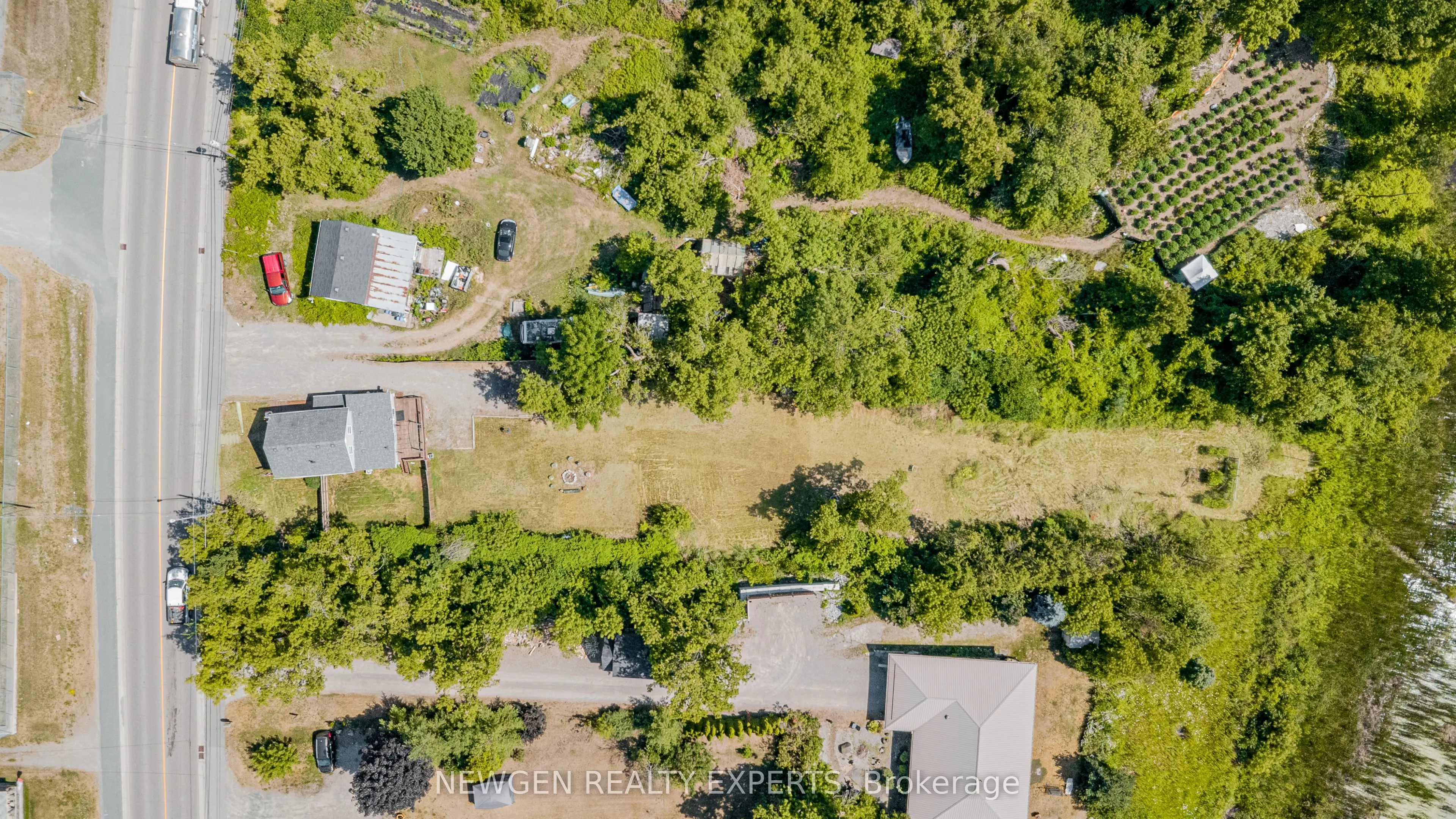 4419 Hwy 7 Highway