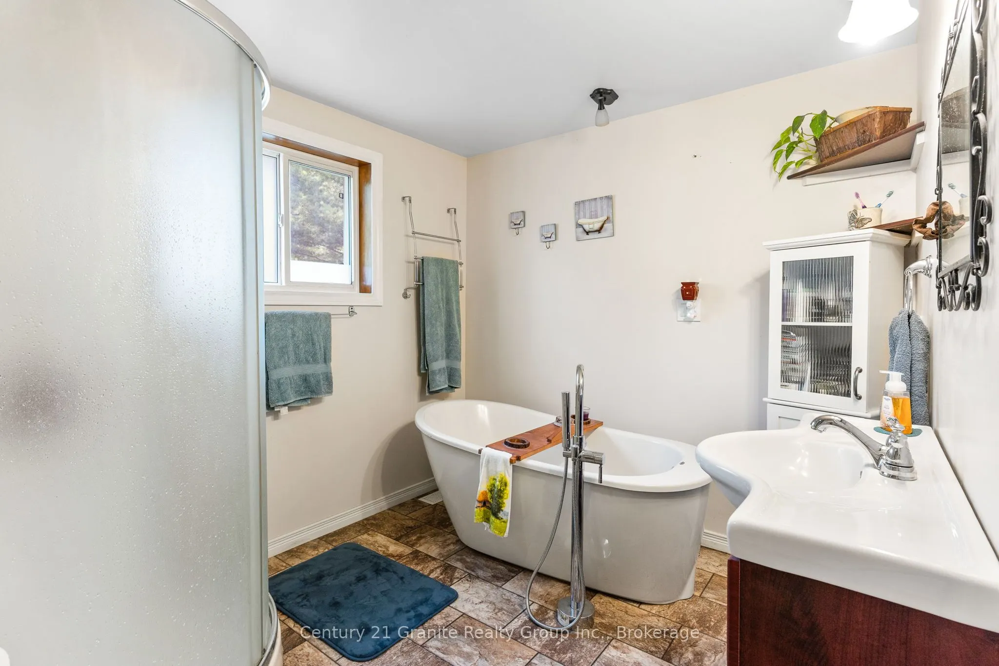 23A East Bear Lake Road