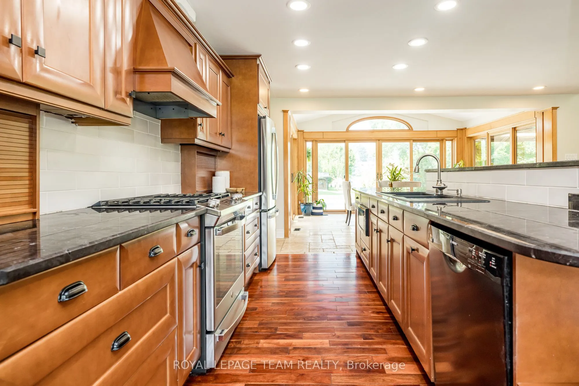 1216A River Road