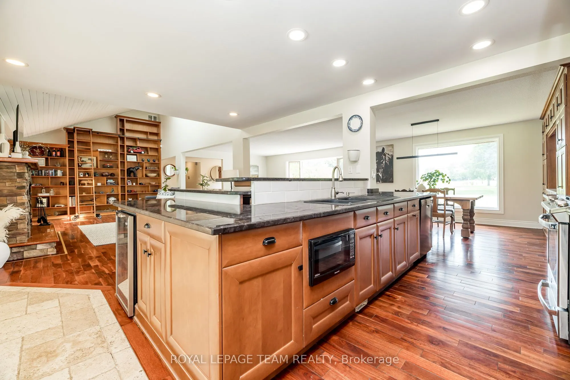 1216A River Road