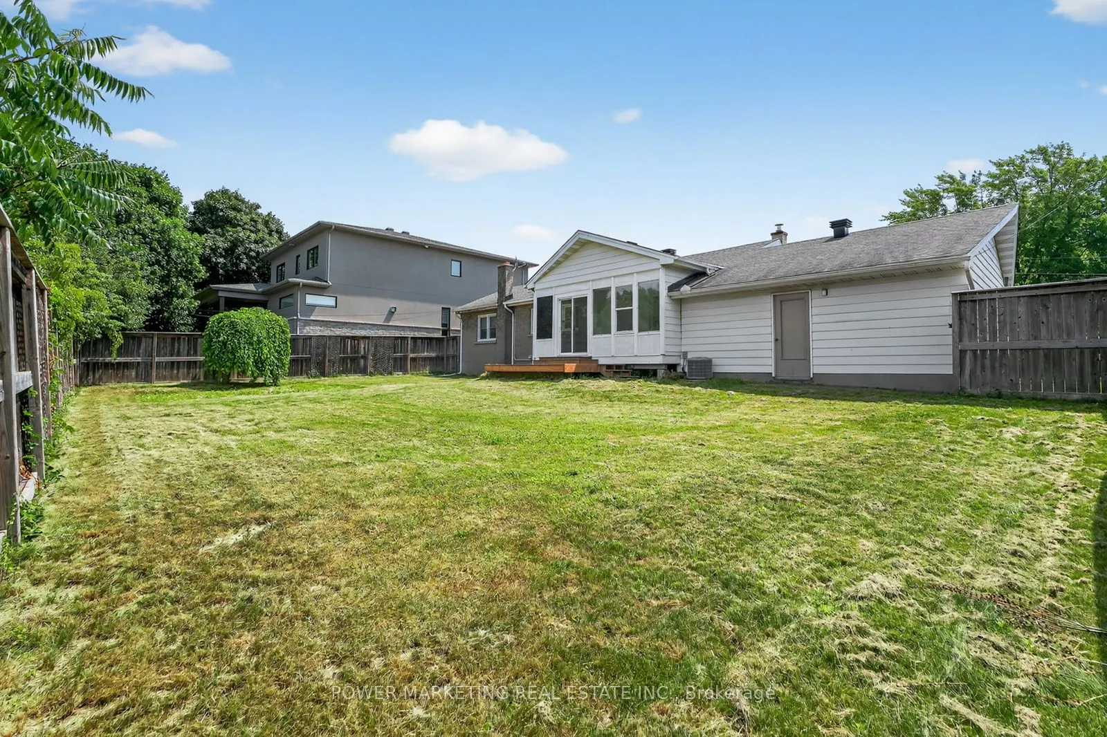 9 Epworth Avenue