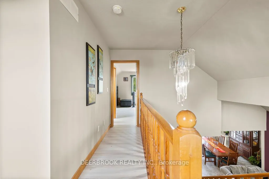 4577 Hunt Club Crescent