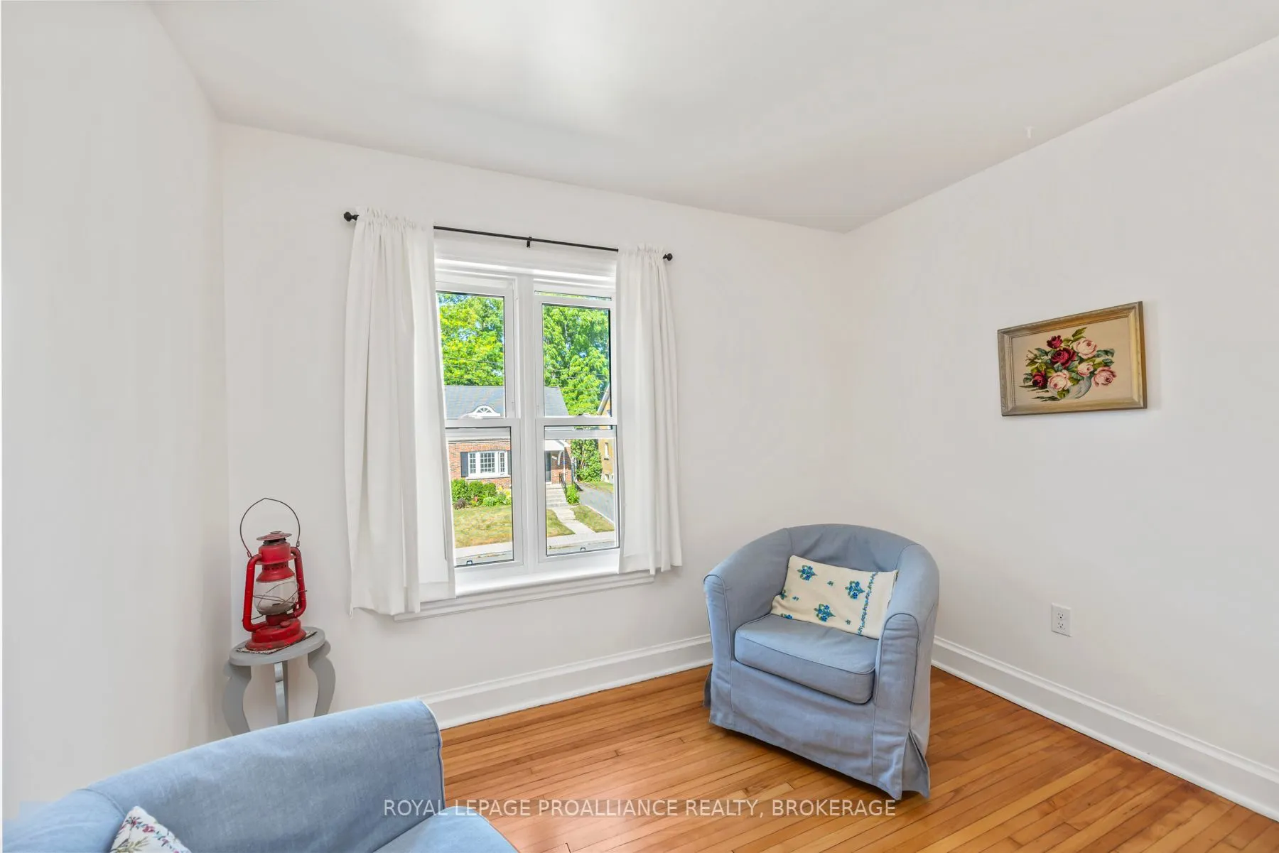 201 Willingdon Avenue