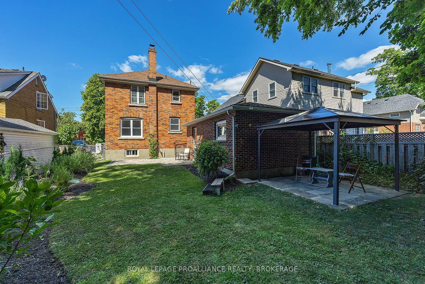 201 Willingdon Avenue