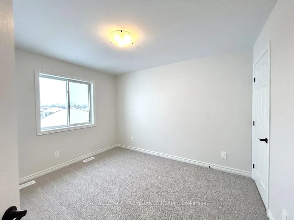 22 Riverstone Way