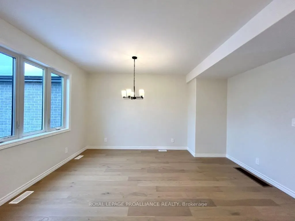 22 Riverstone Way