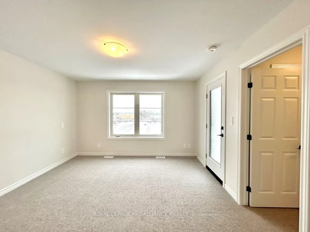 22 Riverstone Way
