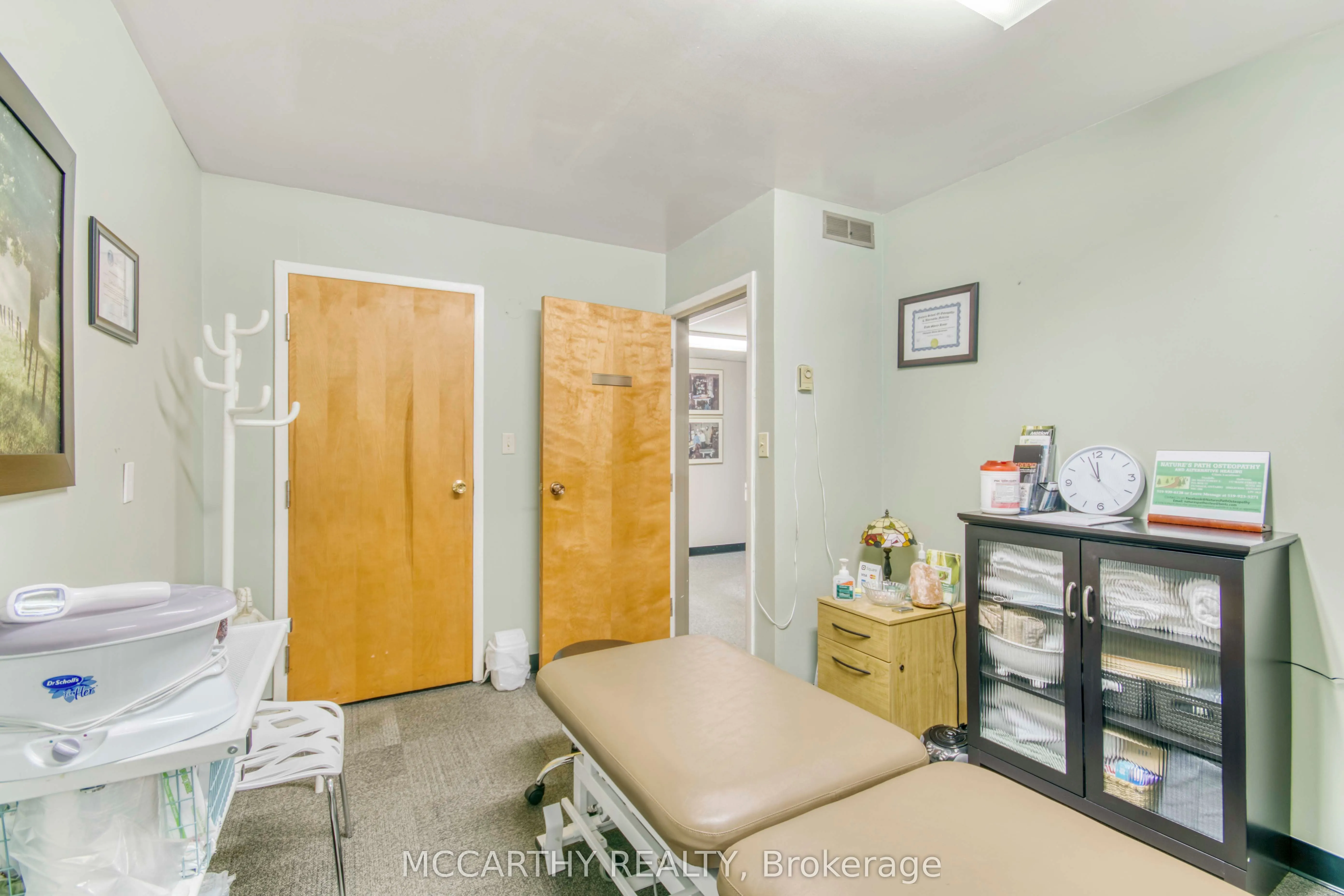 215 First Avenue E