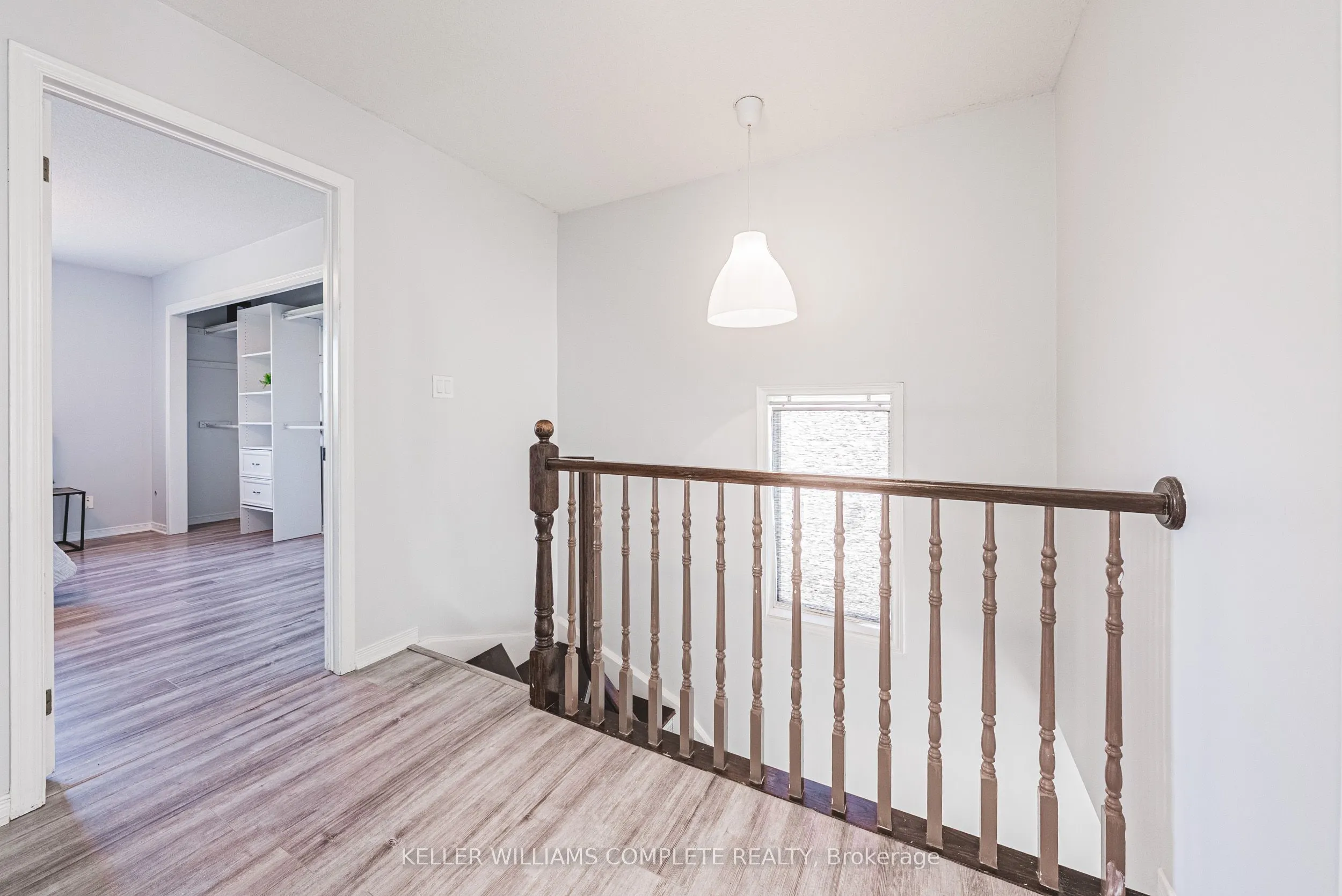 4492 WELTMAN Way