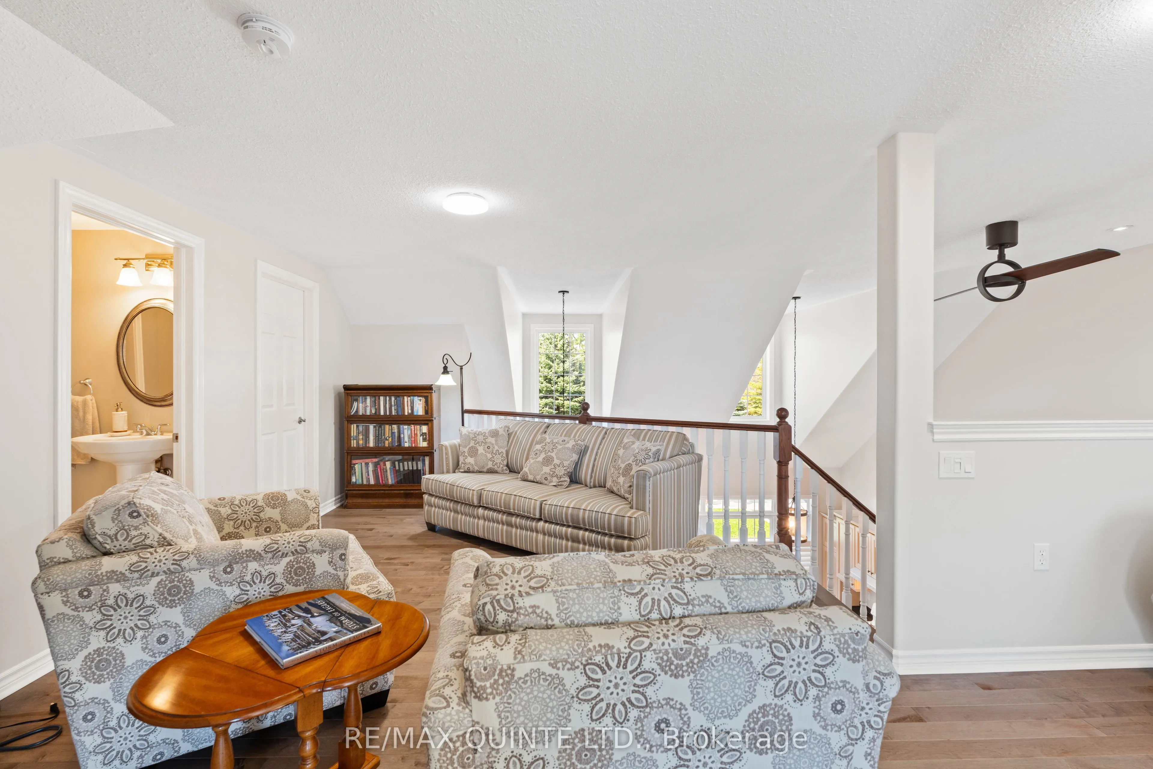 22 GRACEFIELD Lane