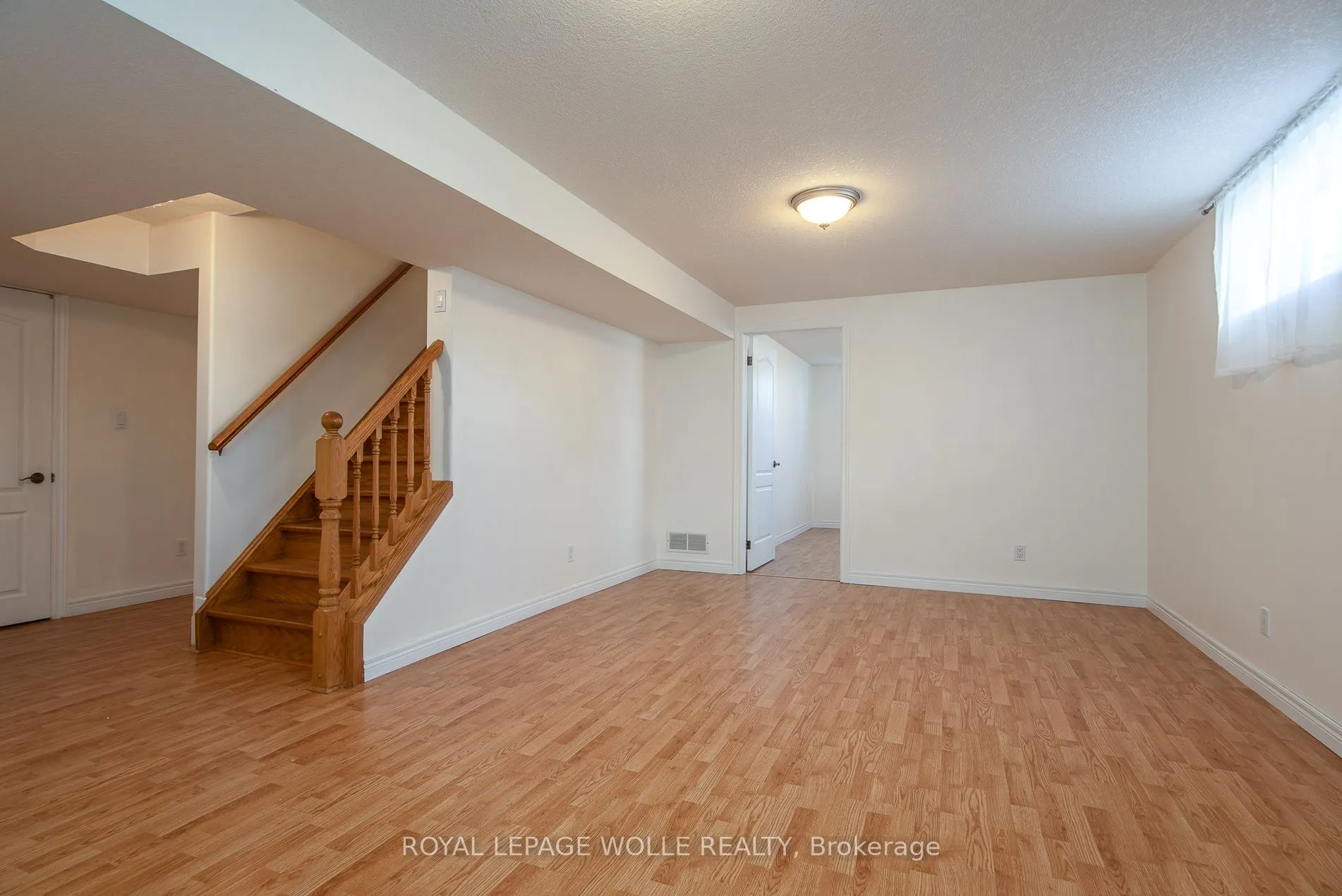 35 Yarrow Court