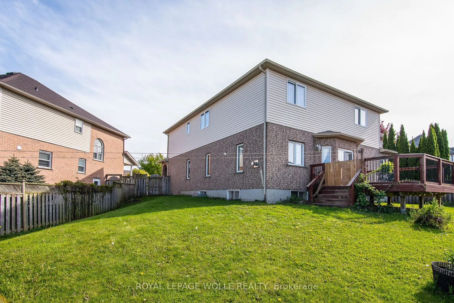 35 Yarrow Court