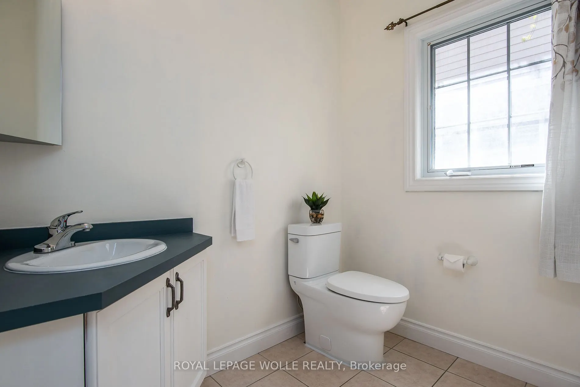 35 Yarrow Court