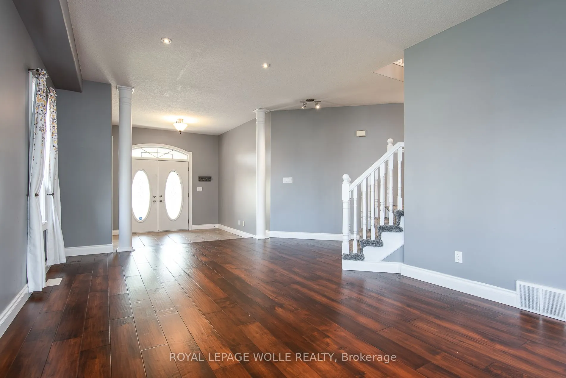 35 Yarrow Court