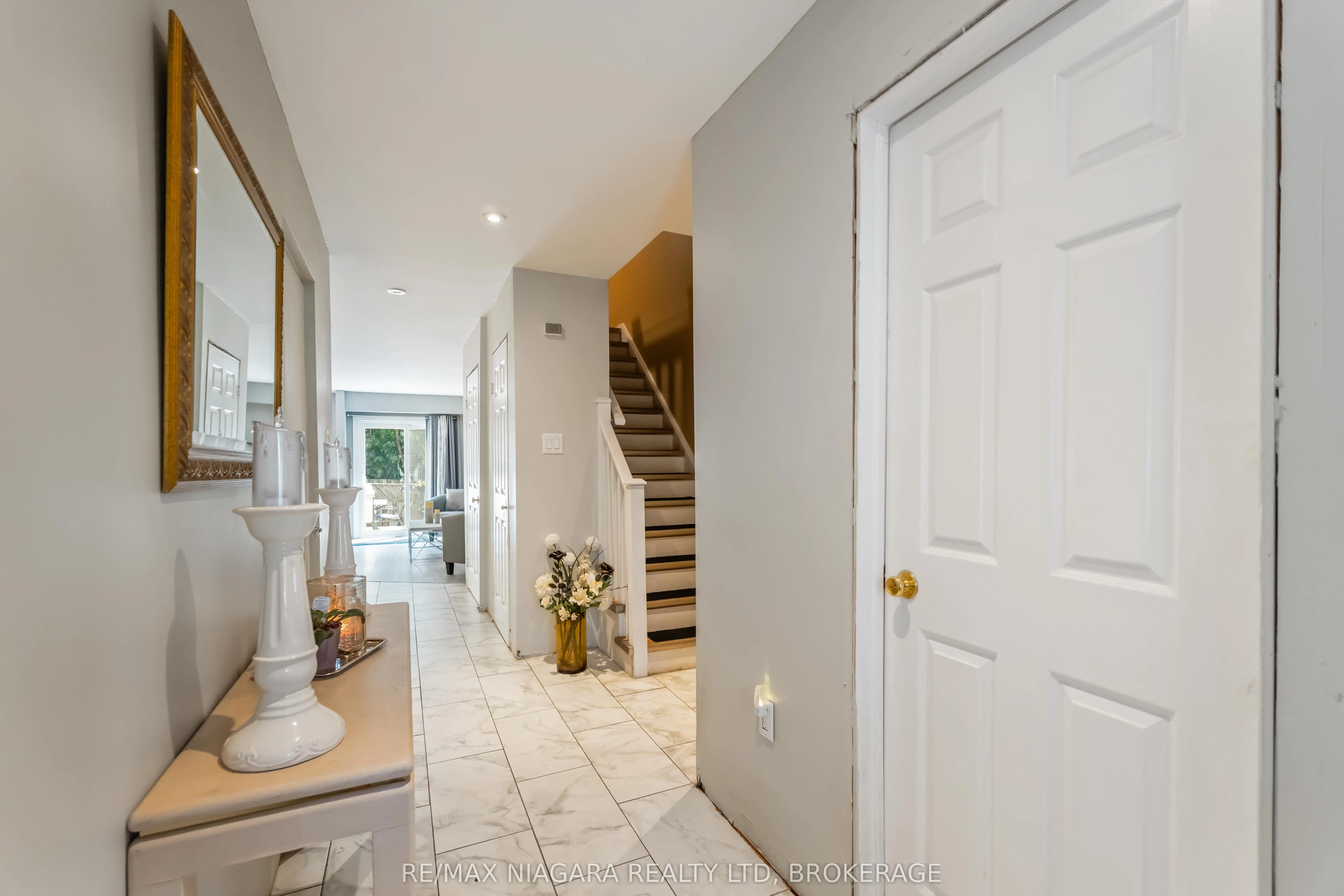 125 Woodlawn Road, #3