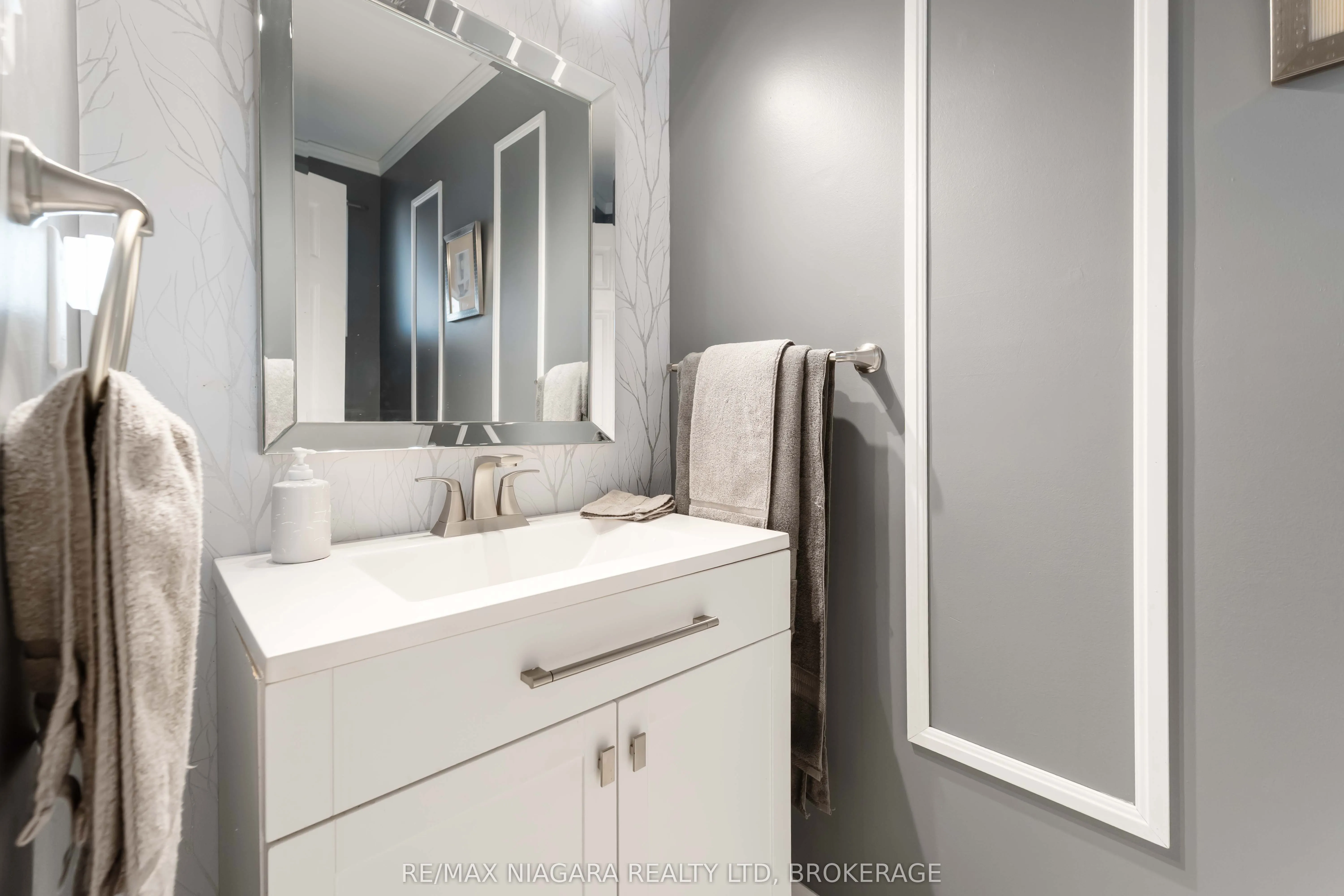 125 Woodlawn Road, #3