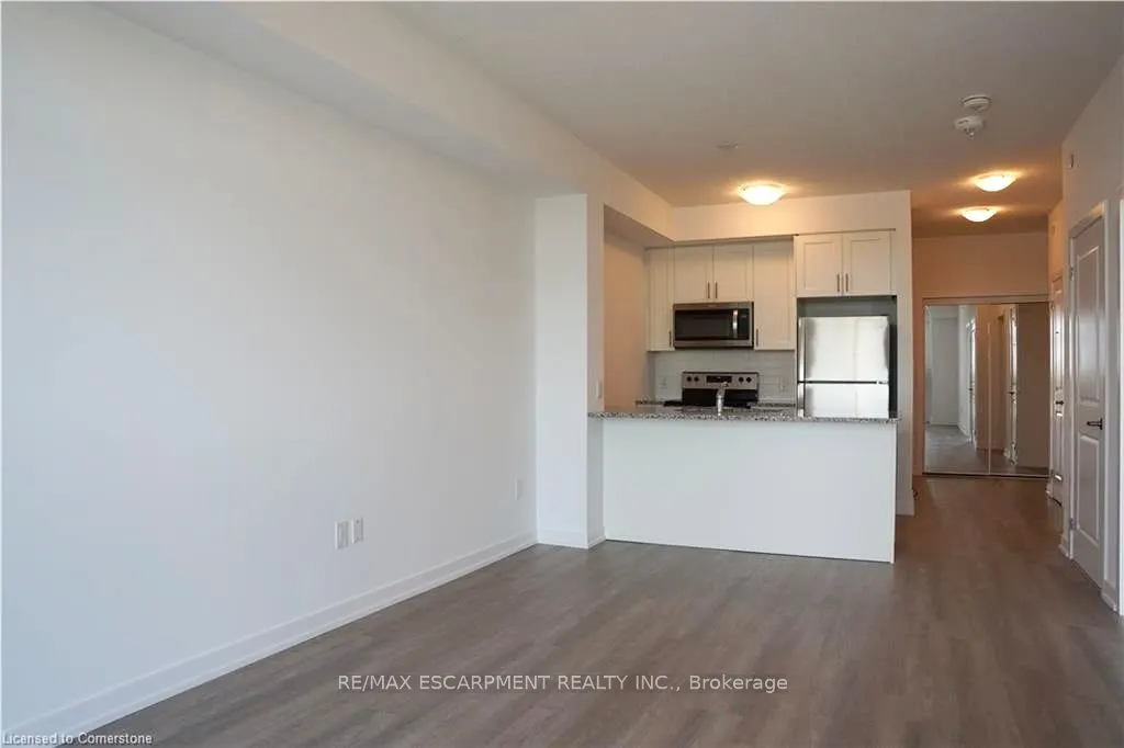450 Dundas Street E, #336