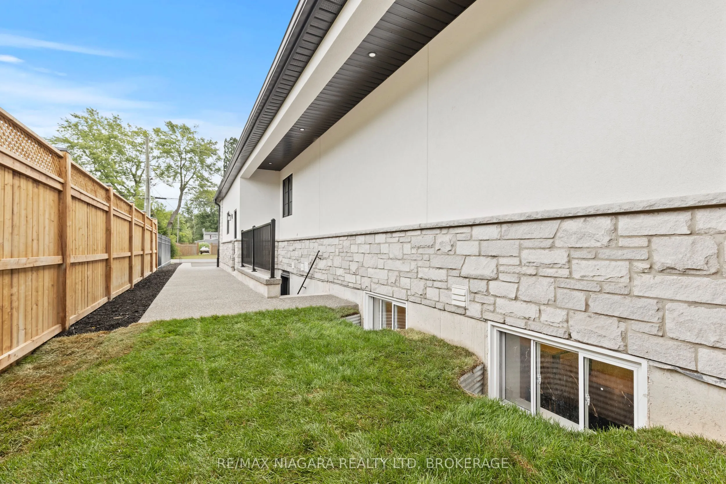 637 Buffalo Road