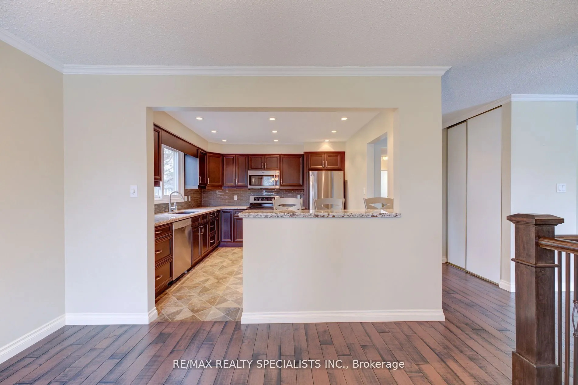 68 Oriole Parkway