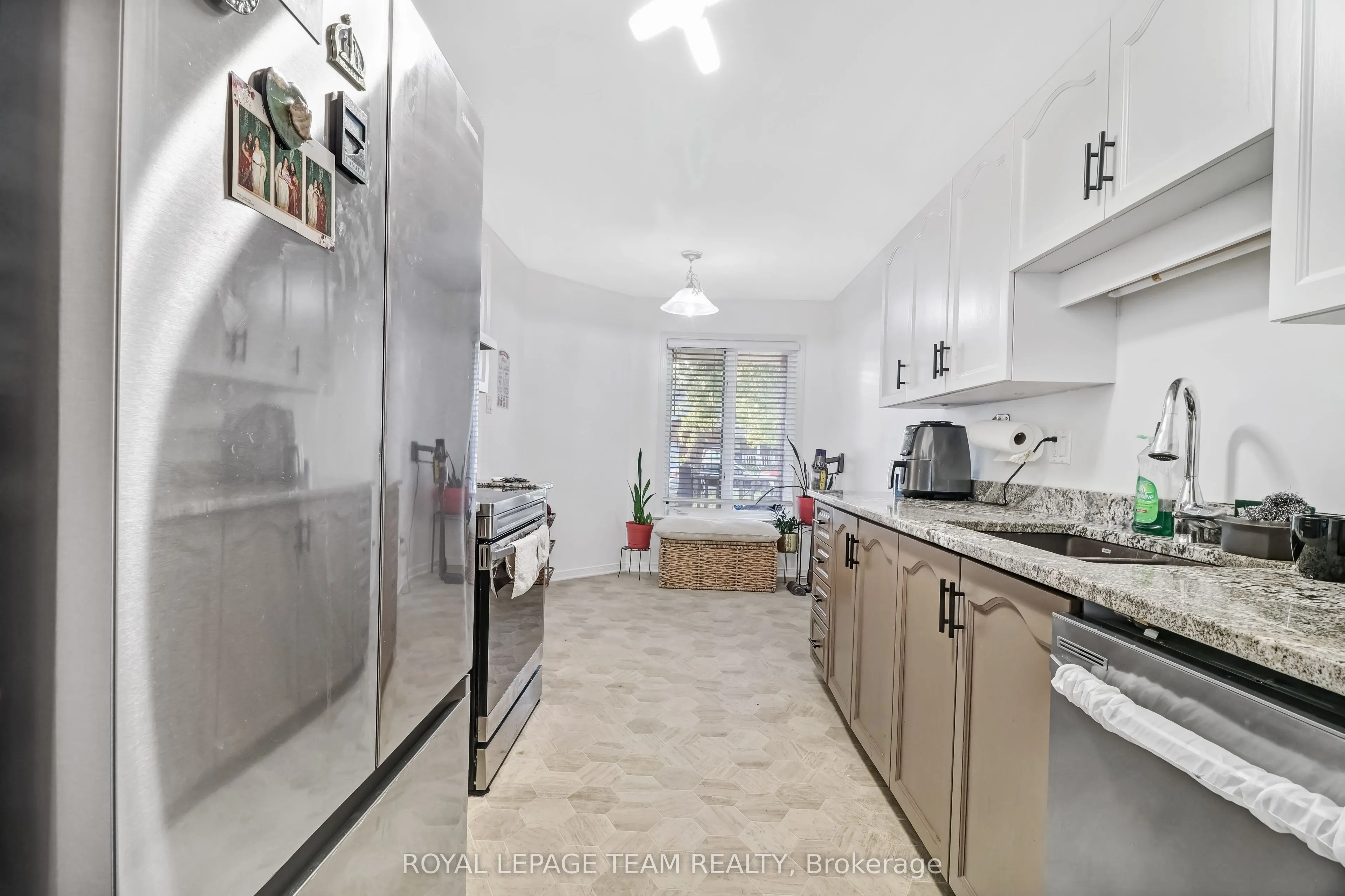 163 Markland Crescent