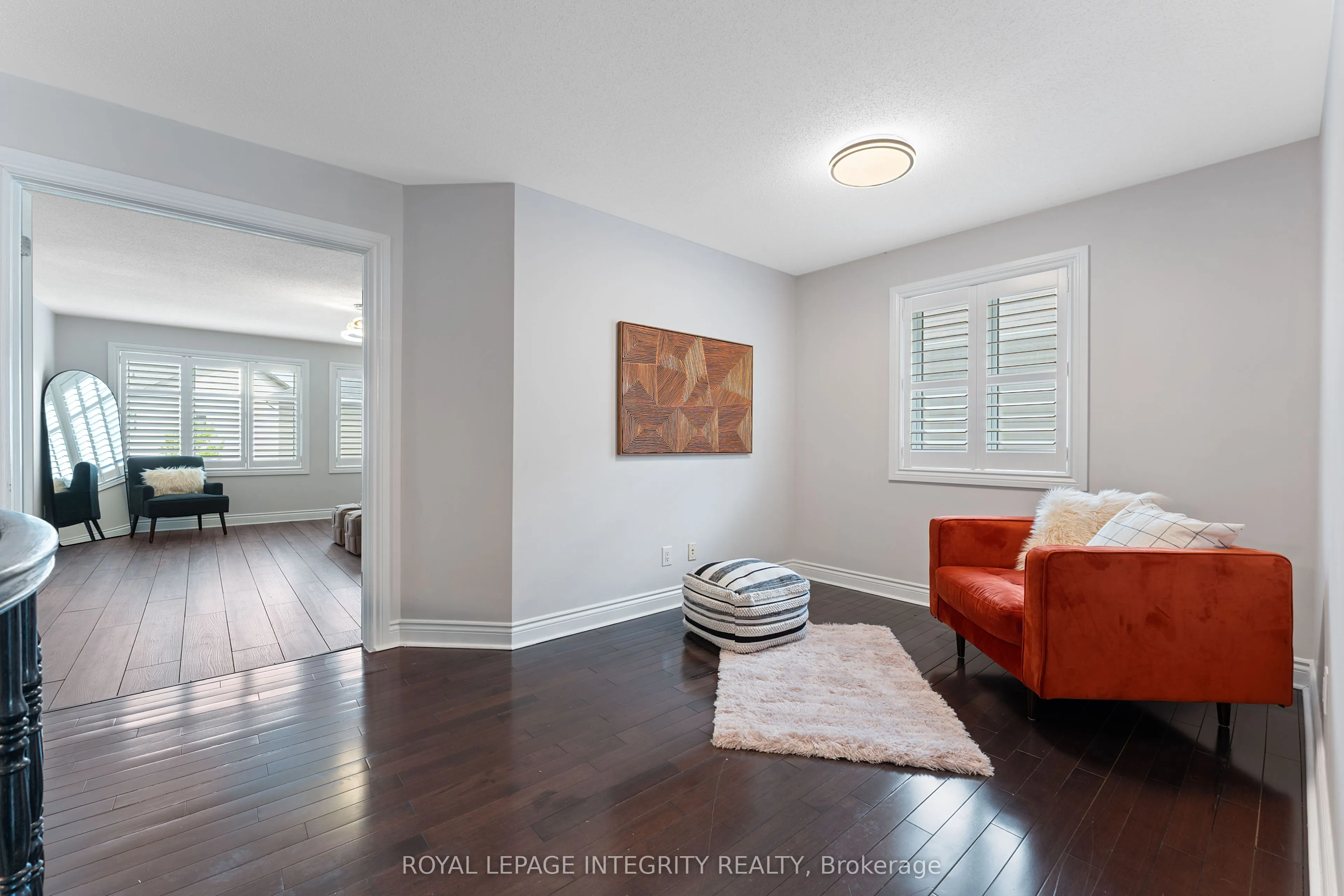 357 Langrell Crescent