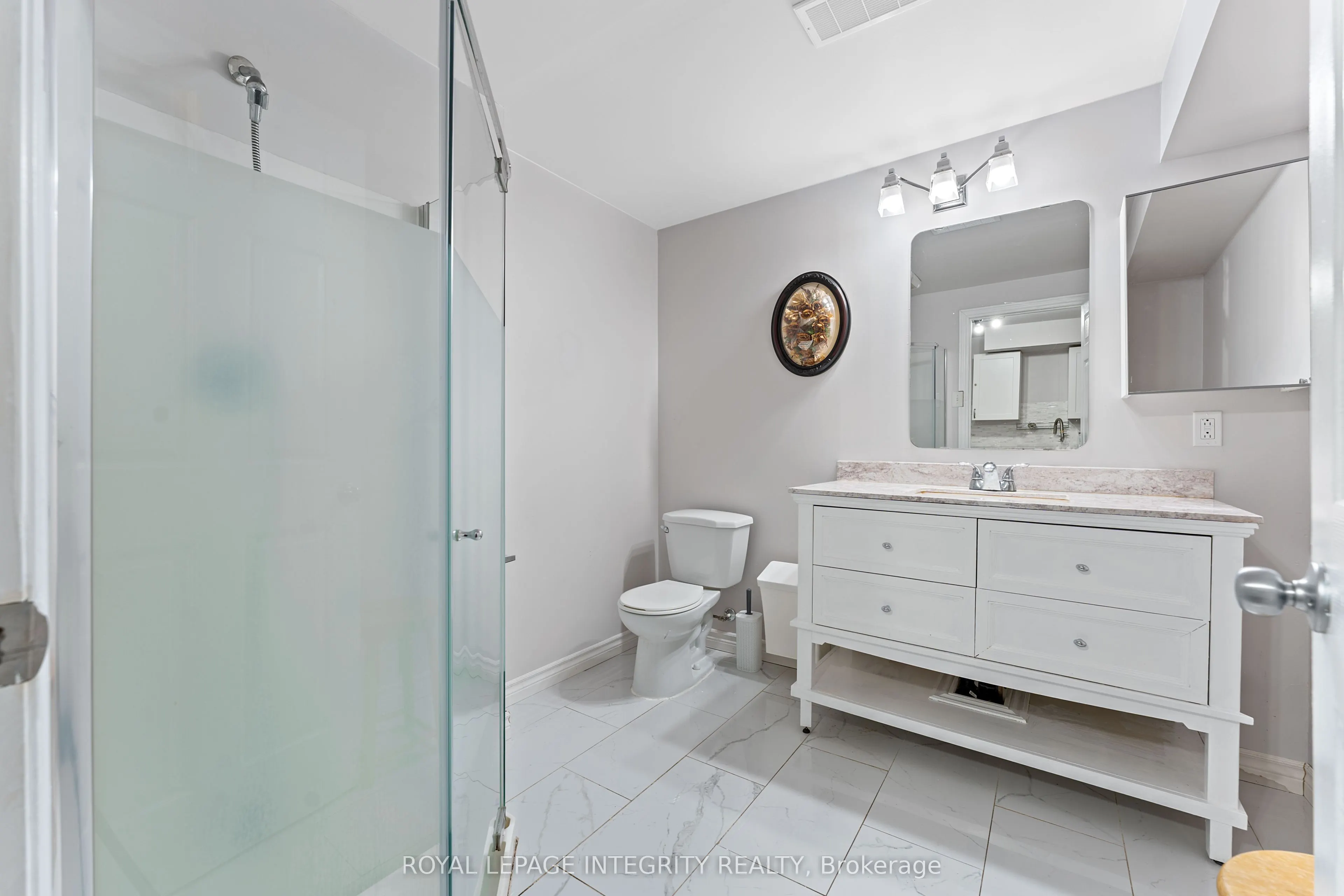 357 Langrell Crescent