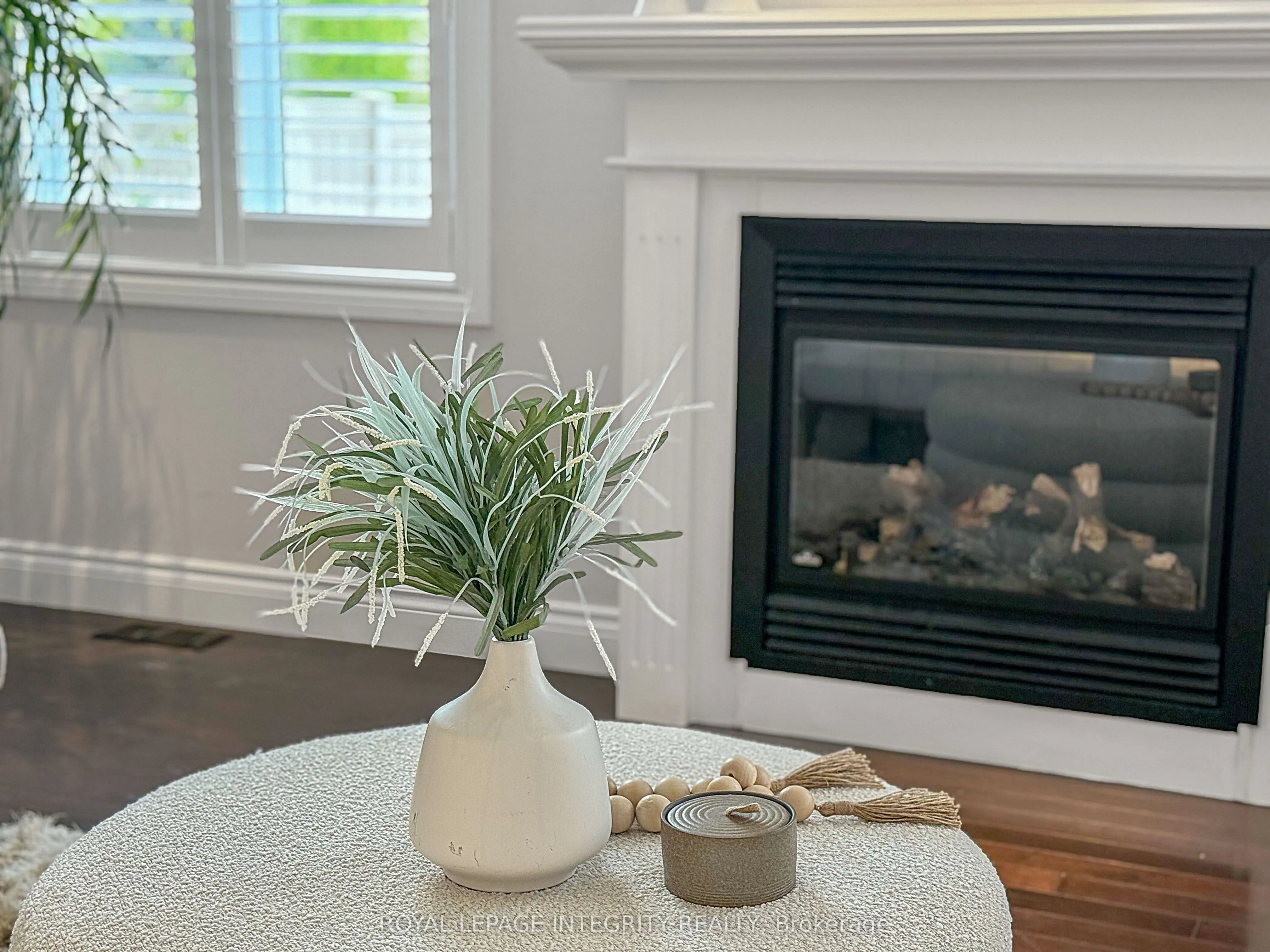 357 Langrell Crescent
