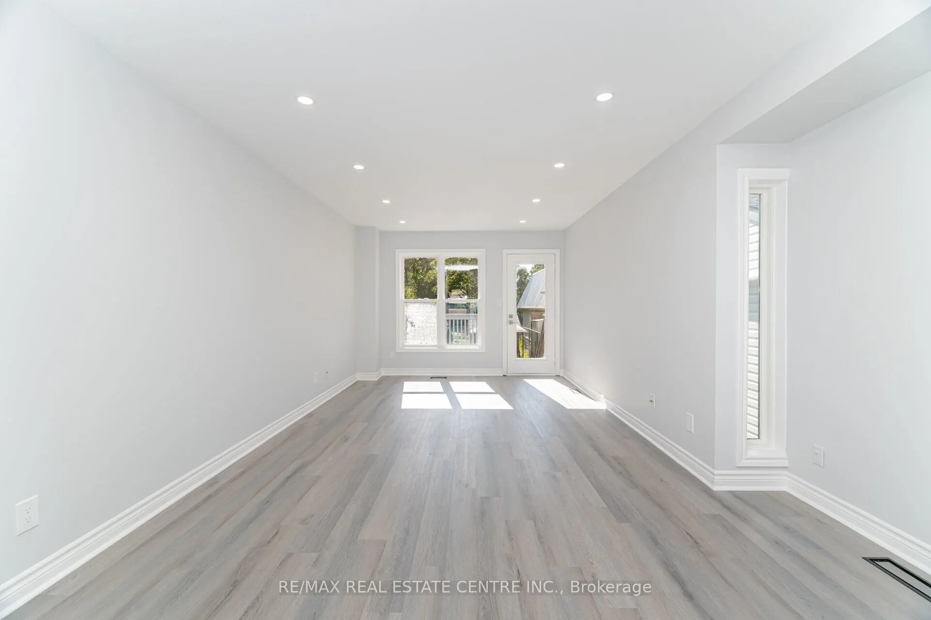 233B Vine Street