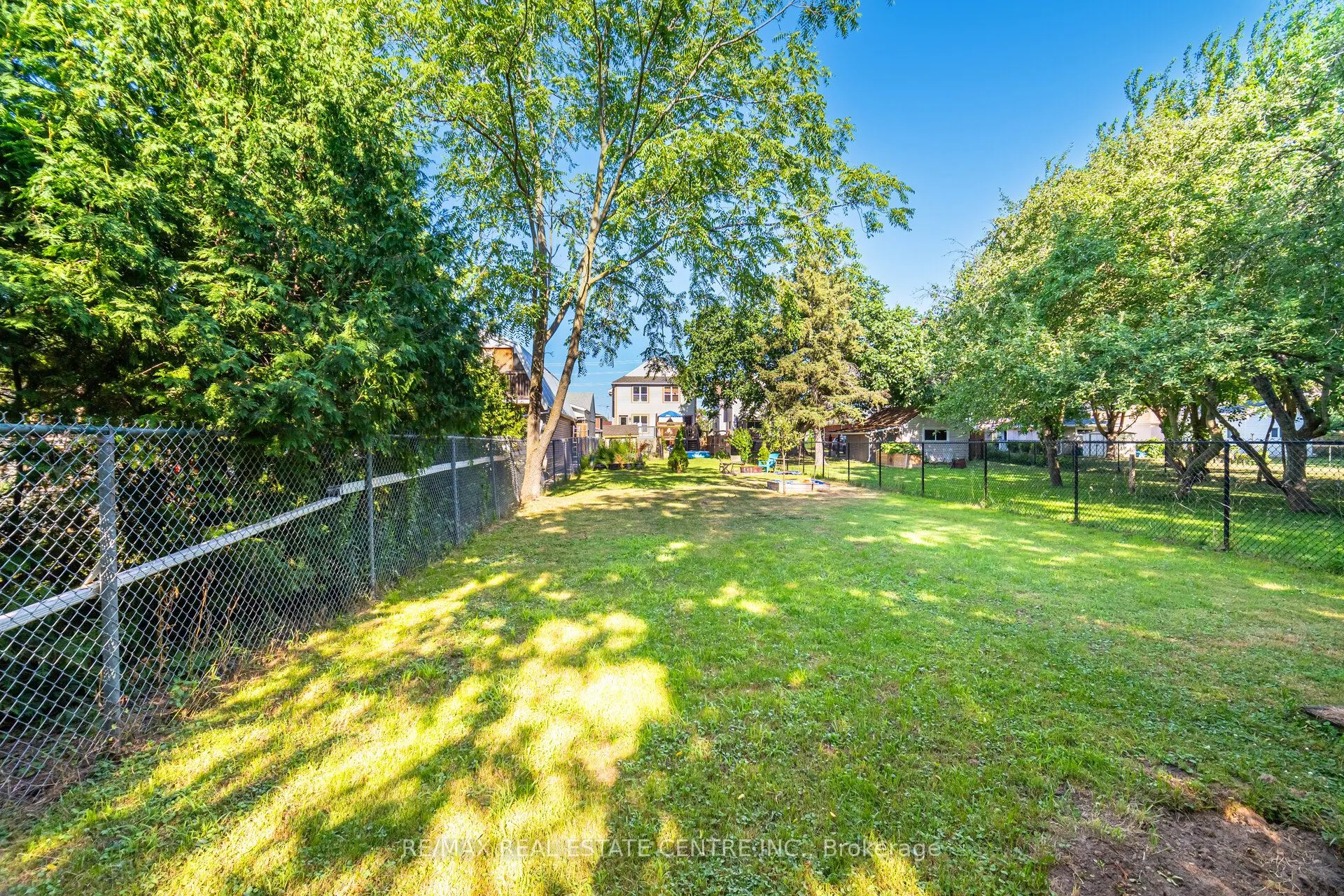 233B Vine Street