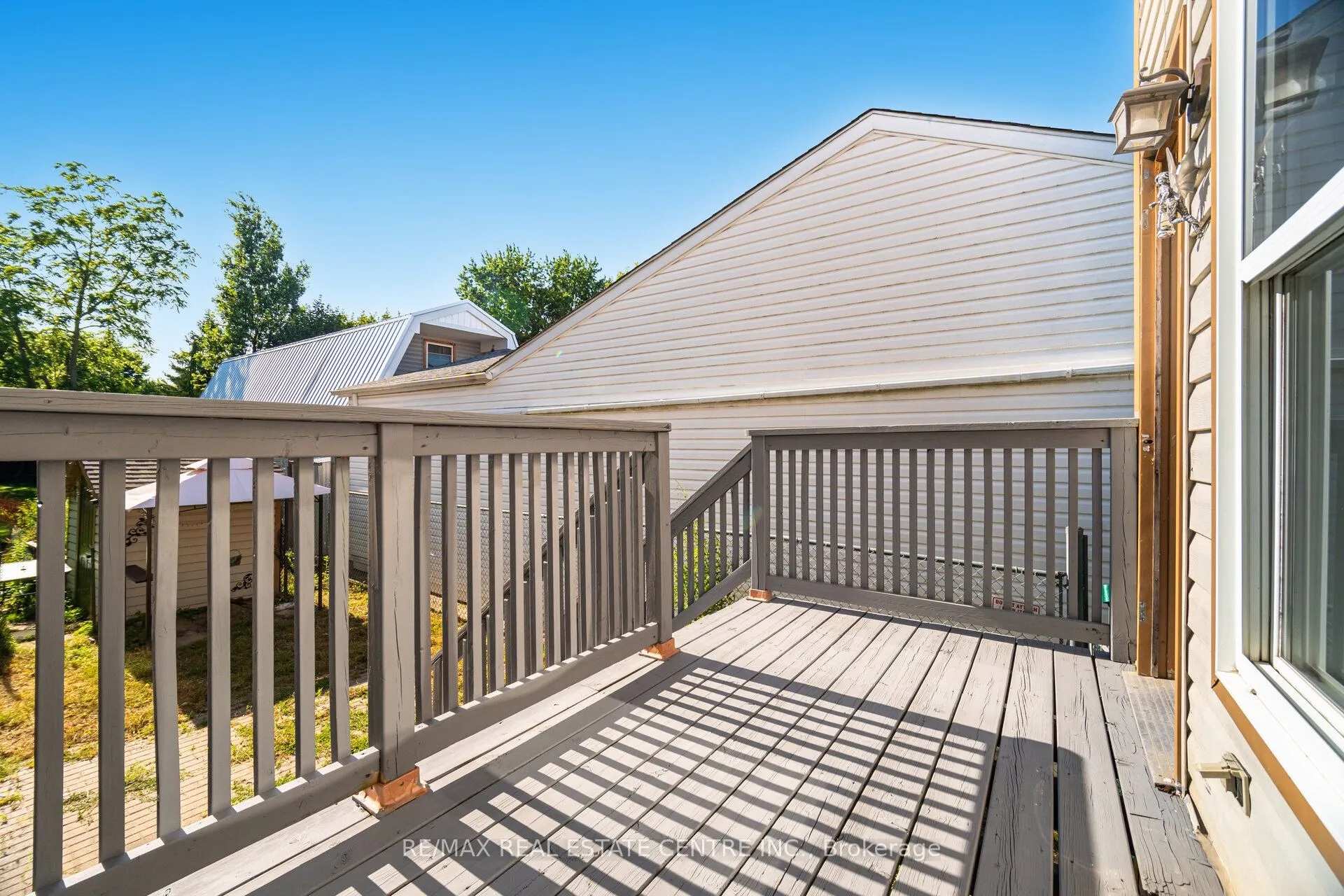 233B Vine Street