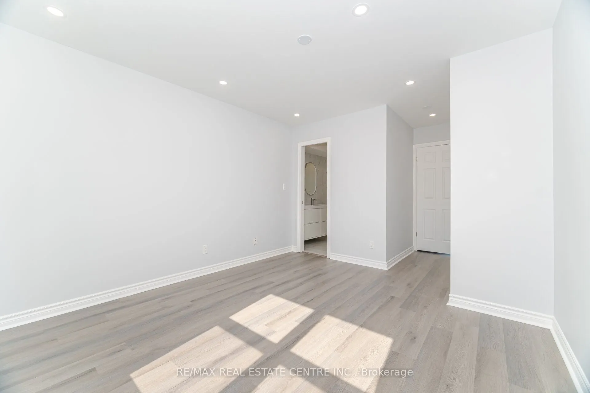 233B Vine Street