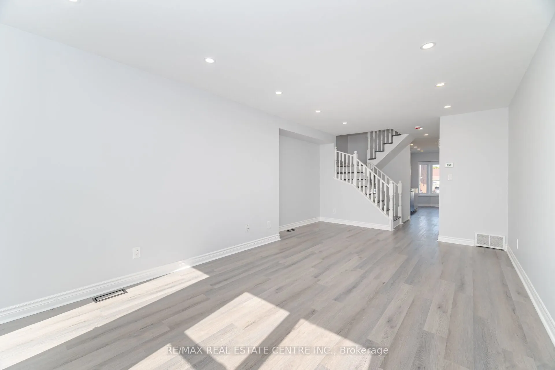 233B Vine Street