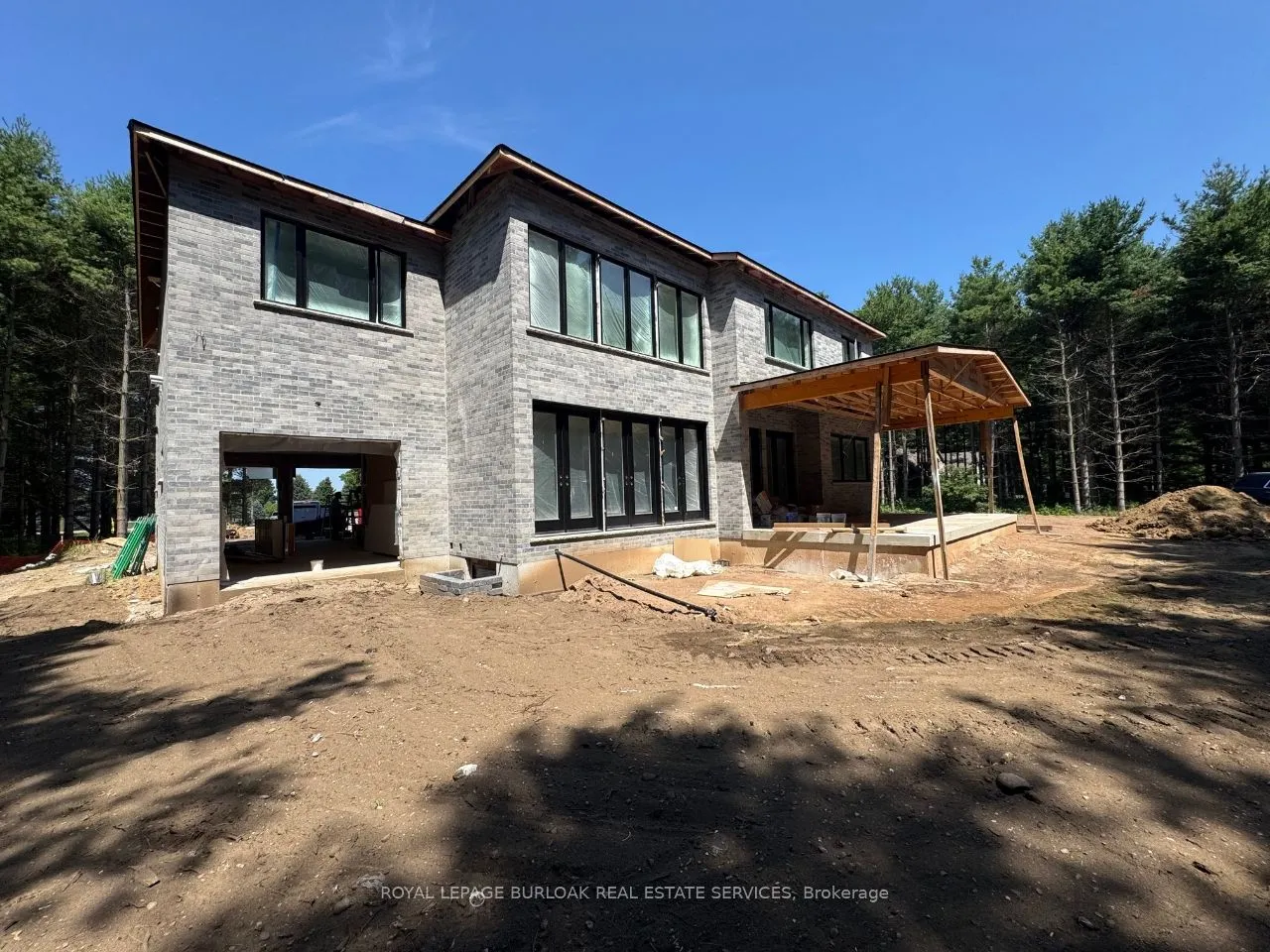 5 West Harris Road