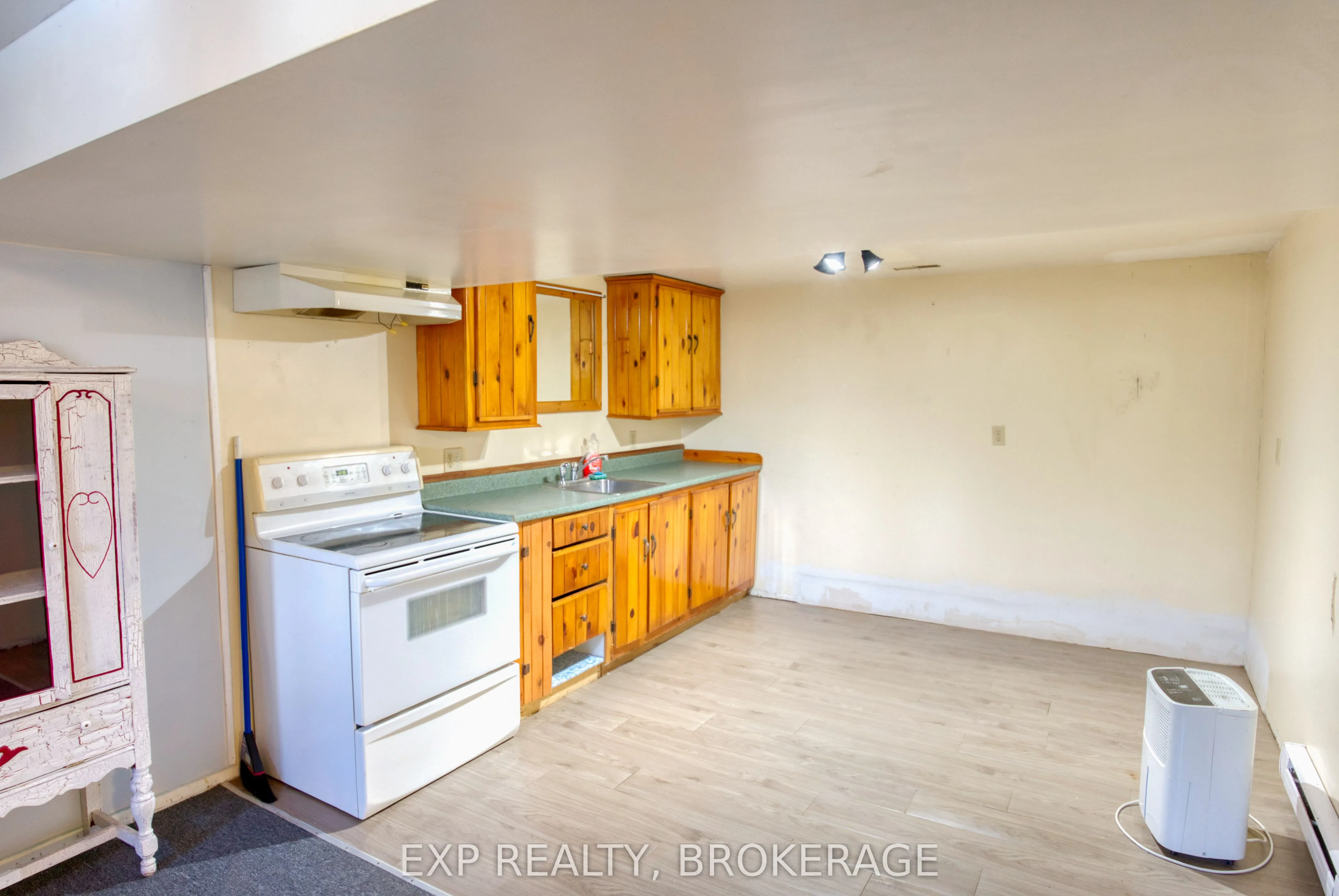 2281 Upper Flinton Road