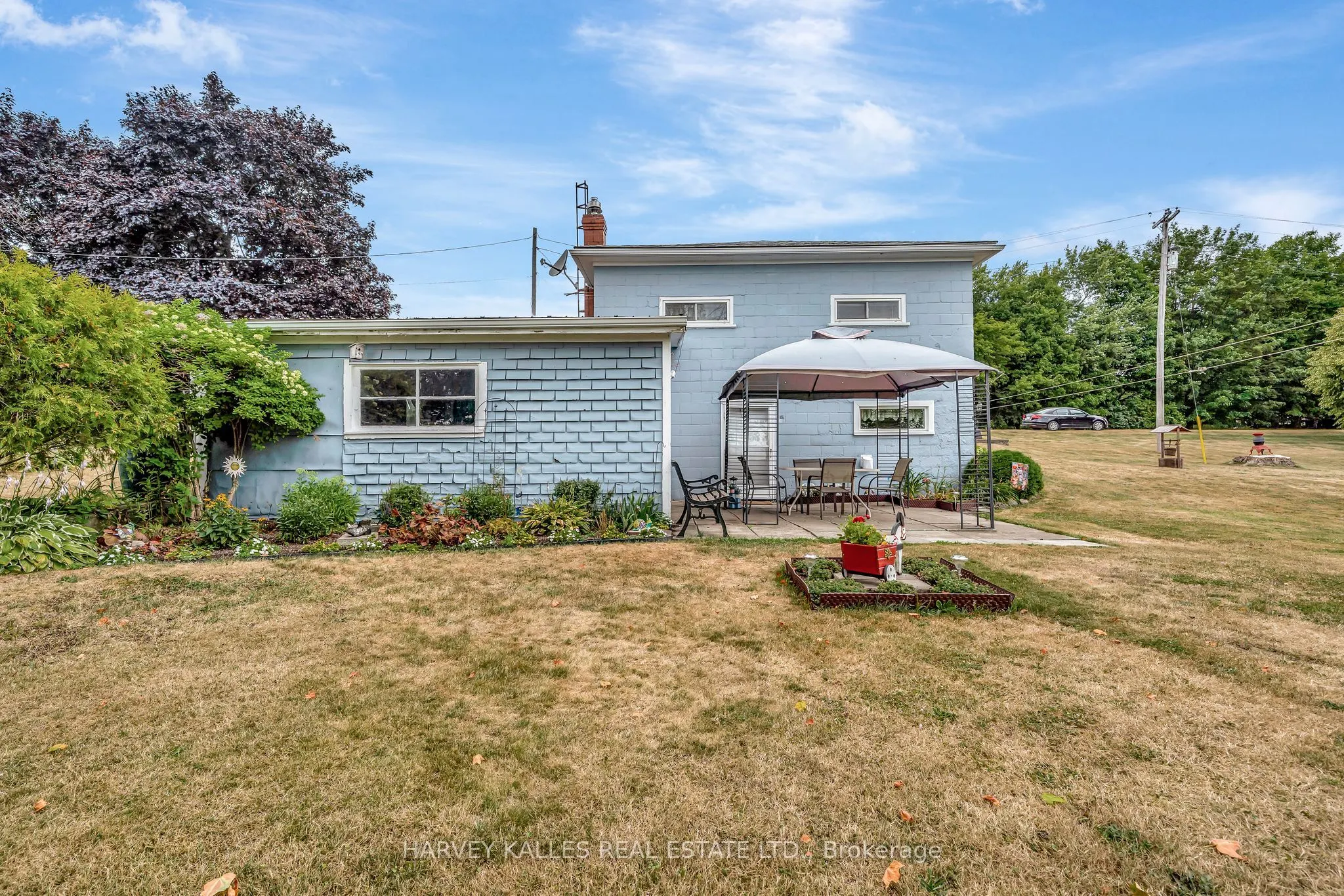 13997 Loyalist Parkway