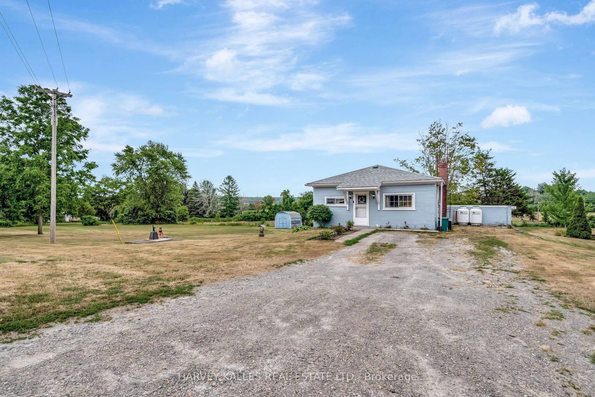 13997 Loyalist Parkway