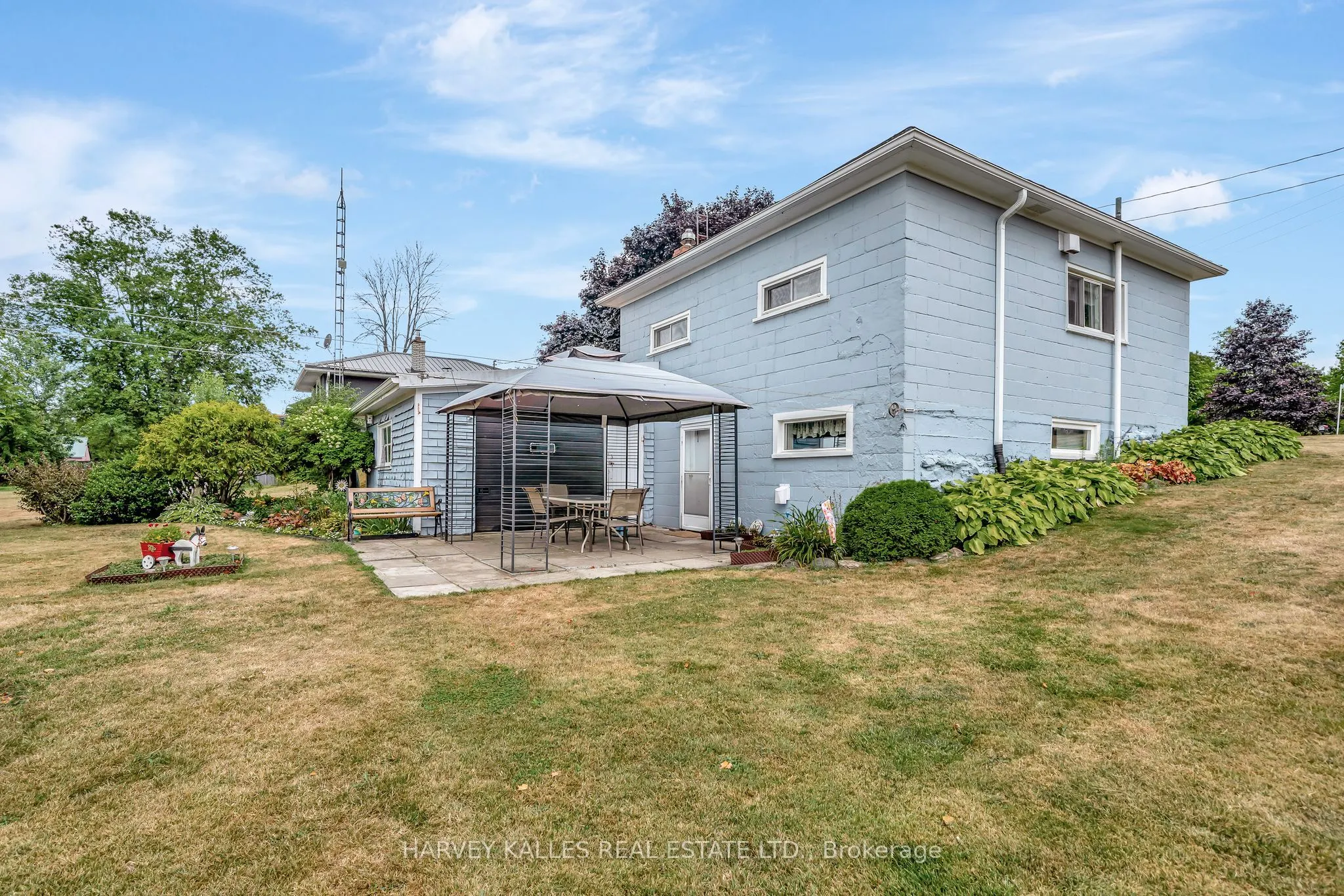 13997 Loyalist Parkway