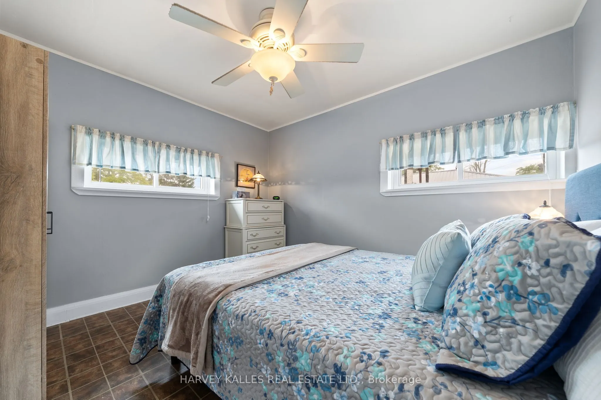 13997 Loyalist Parkway