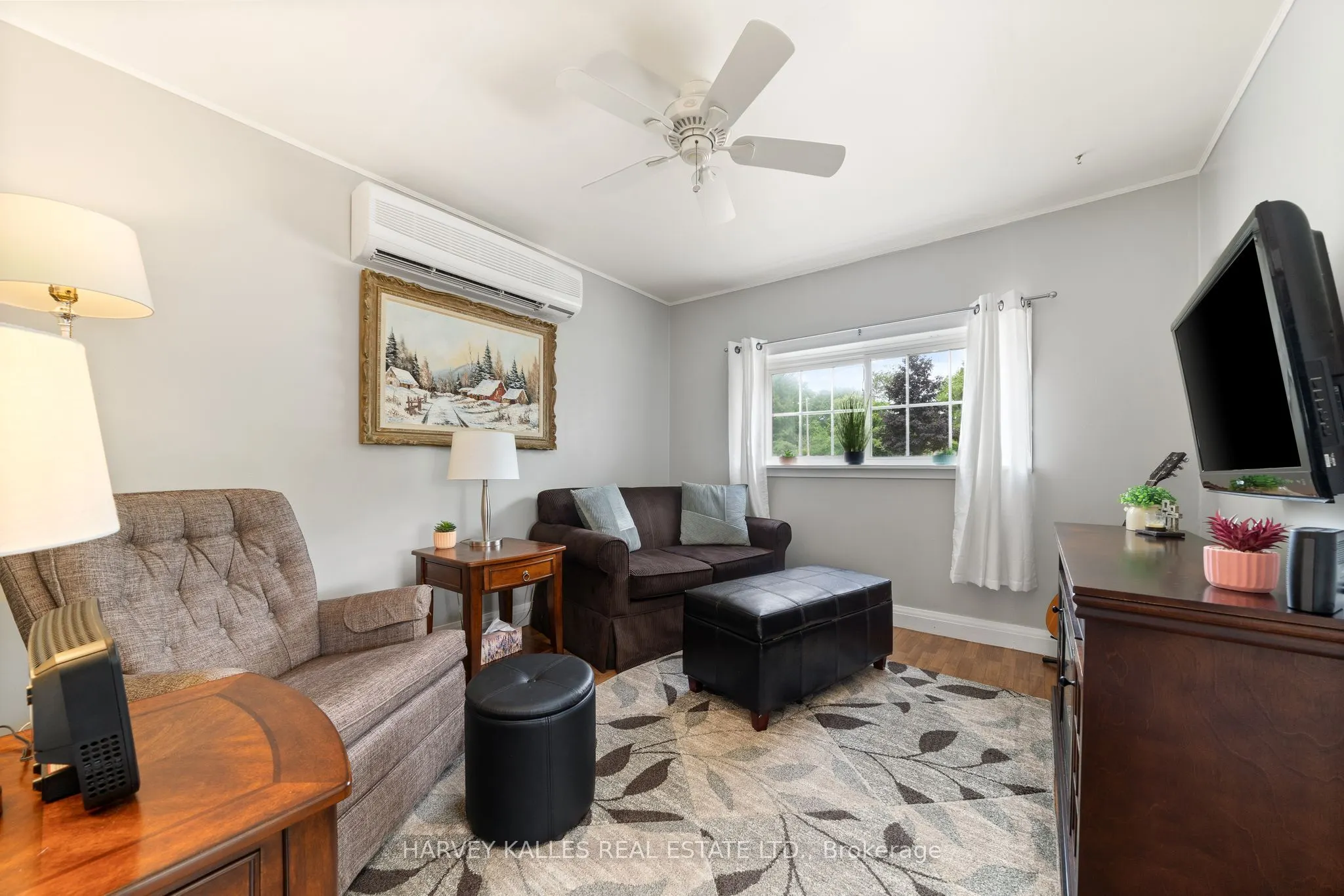 13997 Loyalist Parkway