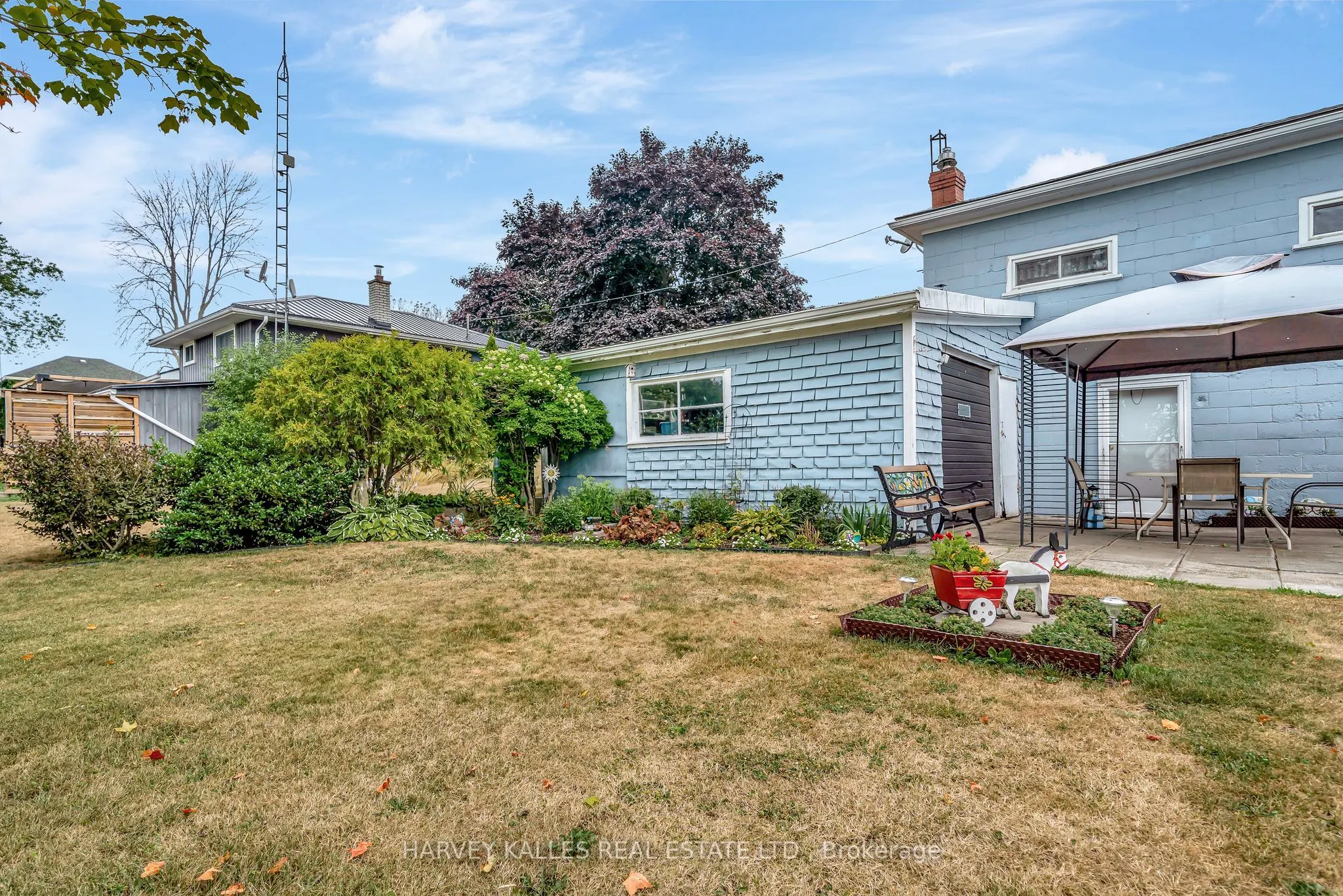 13997 Loyalist Parkway