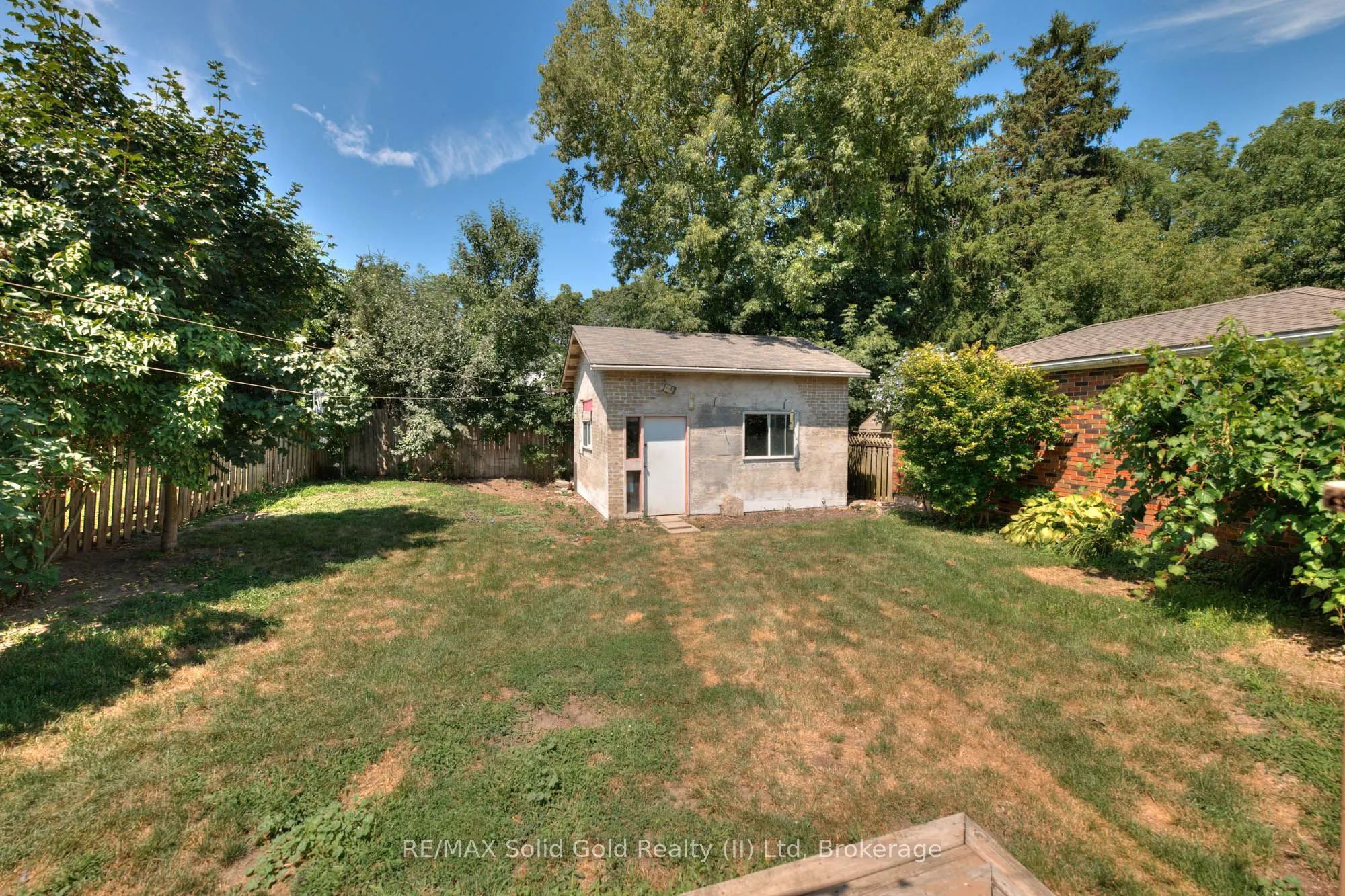 88 Selkirk Street