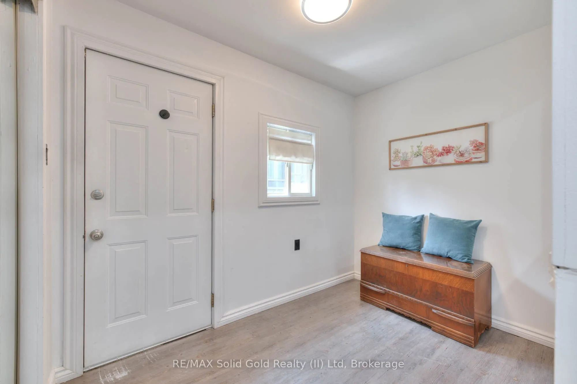 88 Selkirk Street