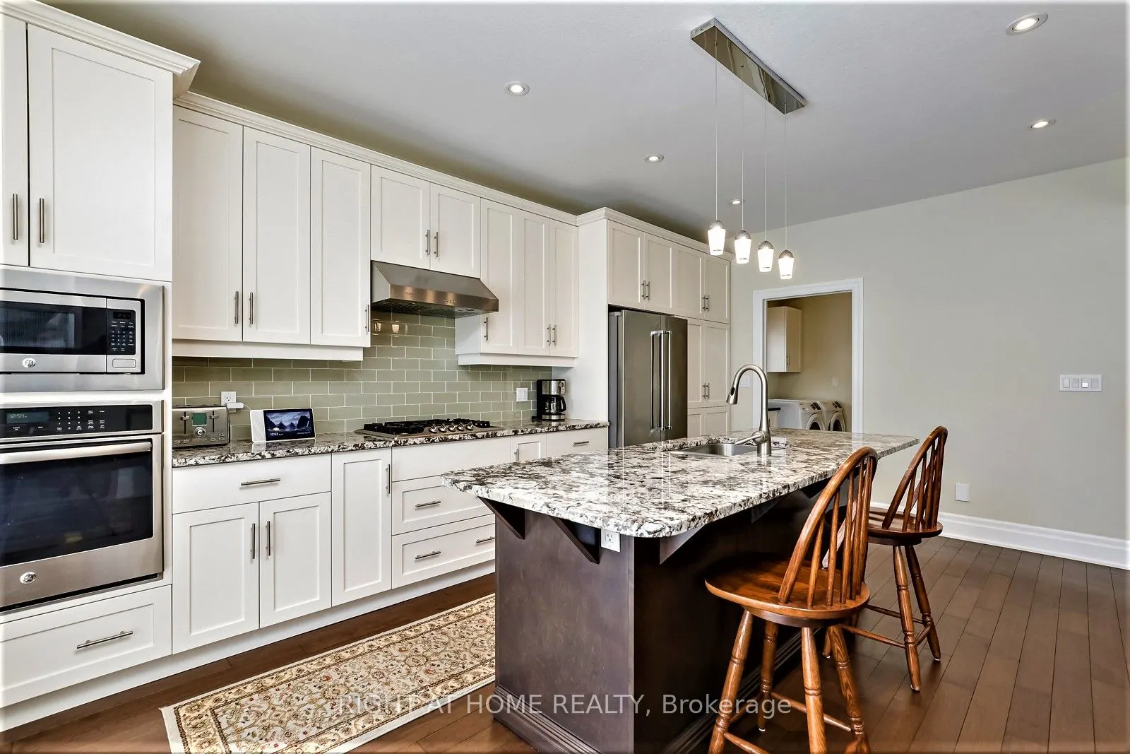 124 West Ridge Drive