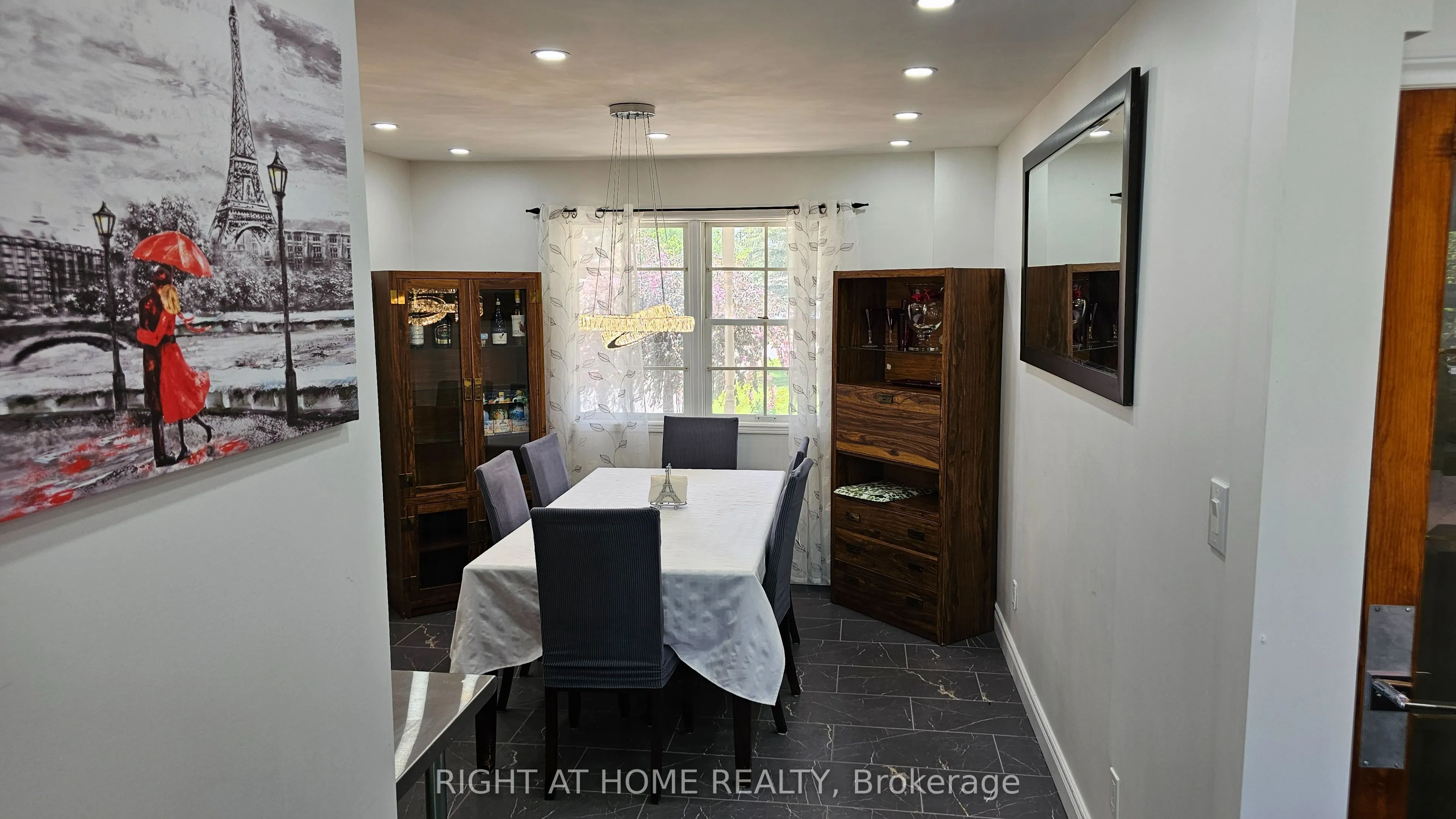 57 Walnut Street W