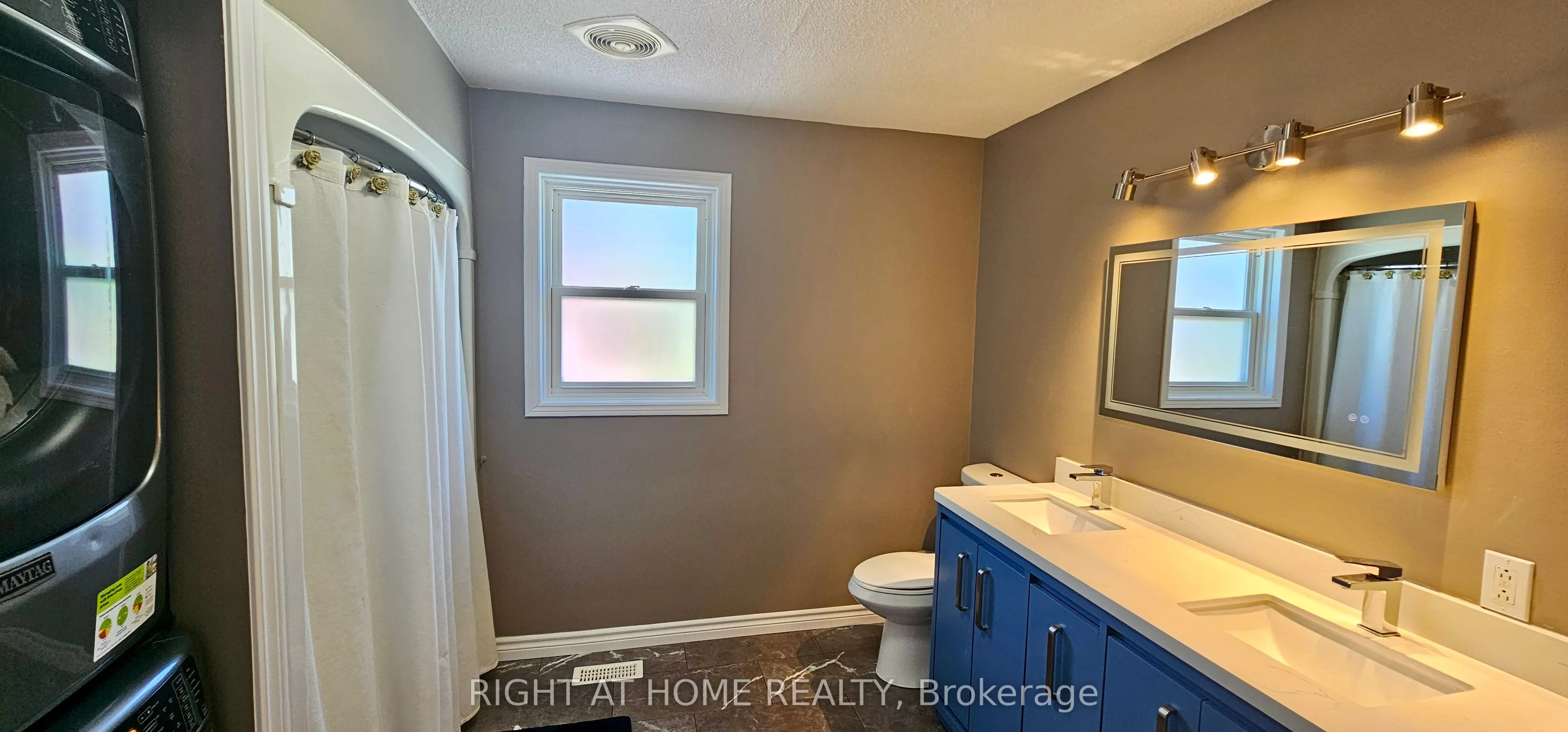57 Walnut Street W