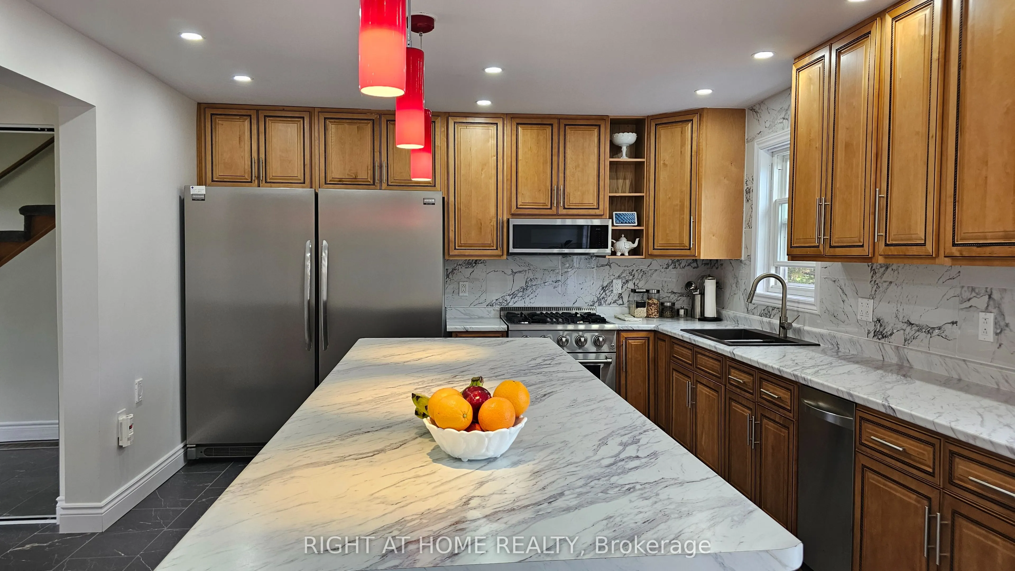 57 Walnut Street W