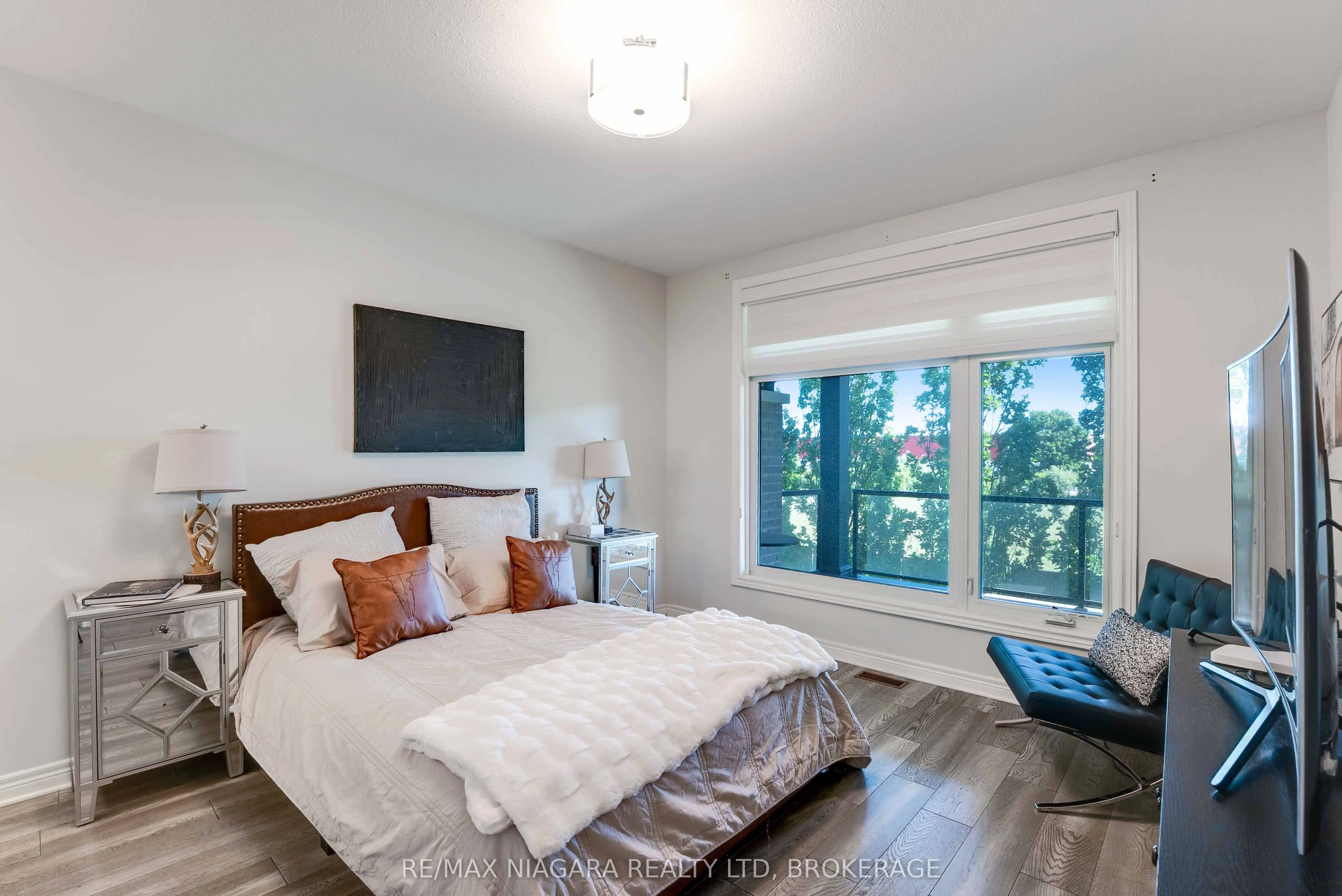 7276 Optimist Lane, #11