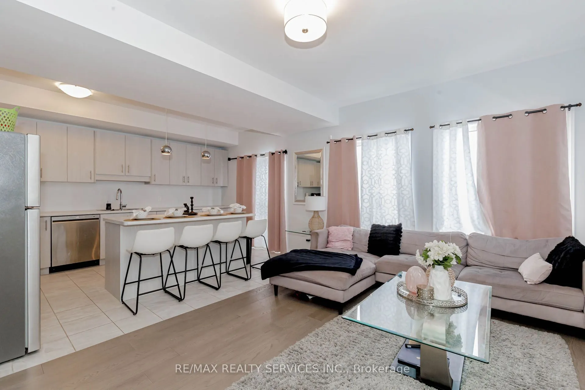 87 Renfrew Trail, #87