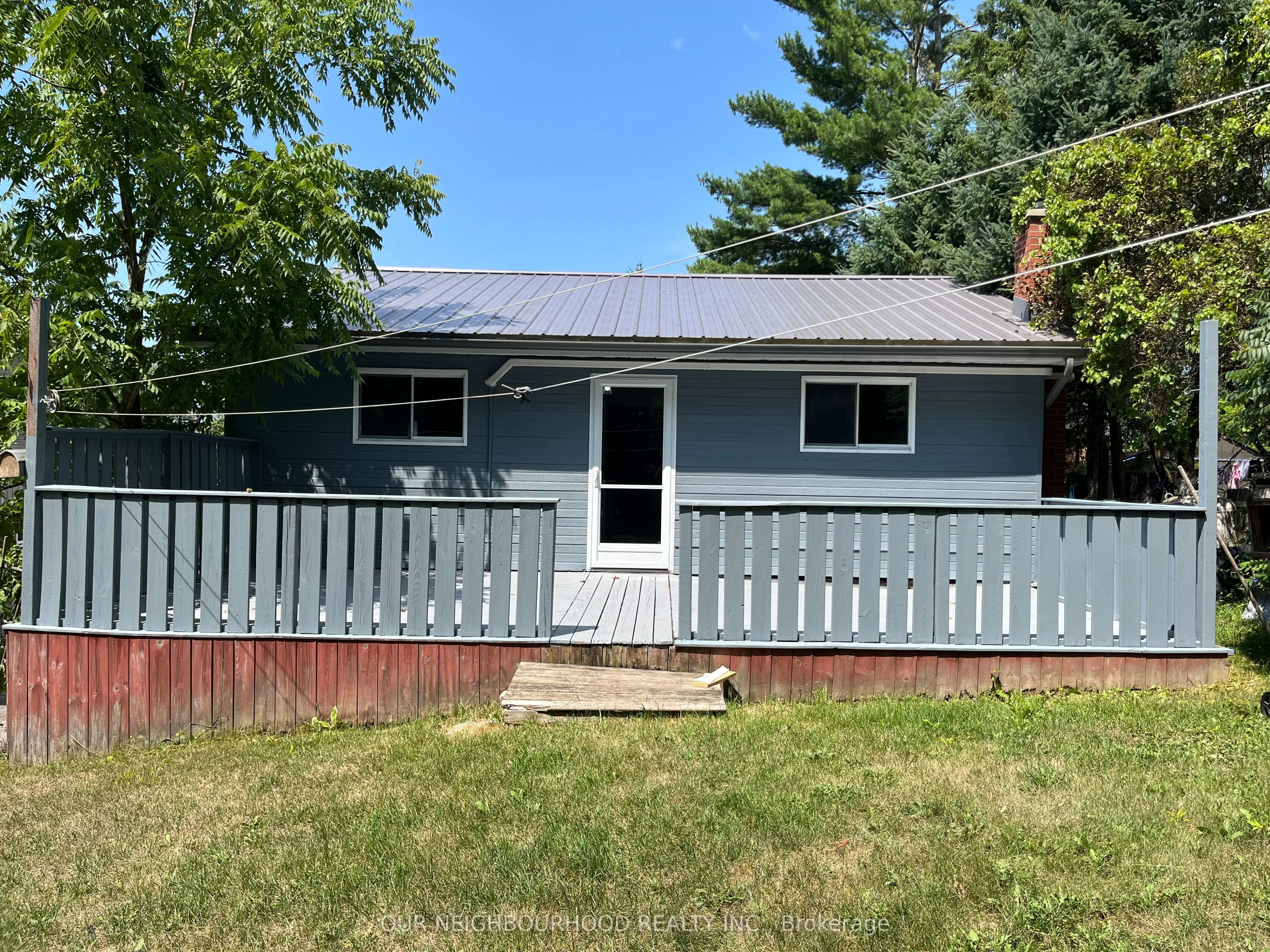 72 Lakeshore Road